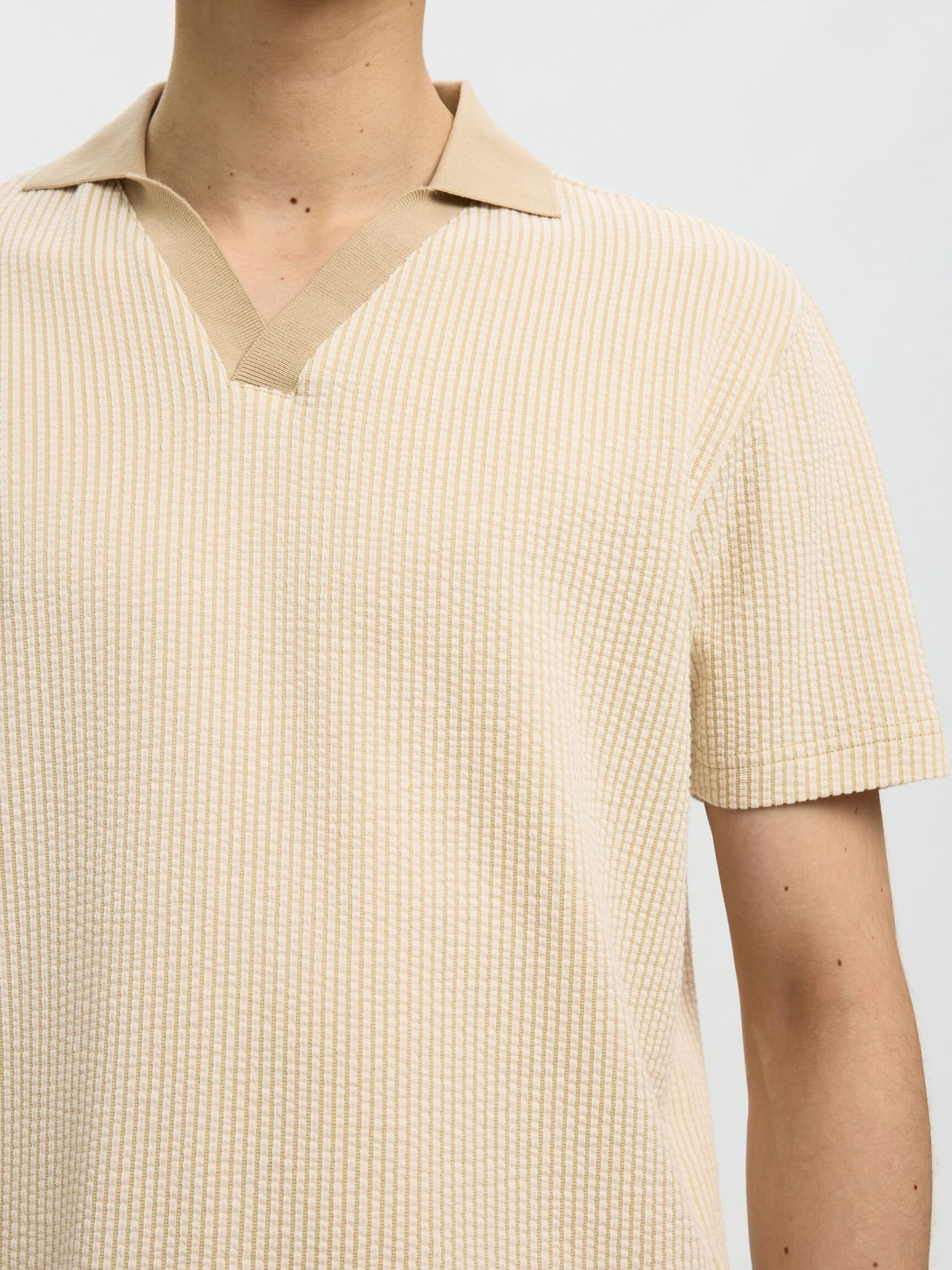 REGULAR FIT POLO SHIRT