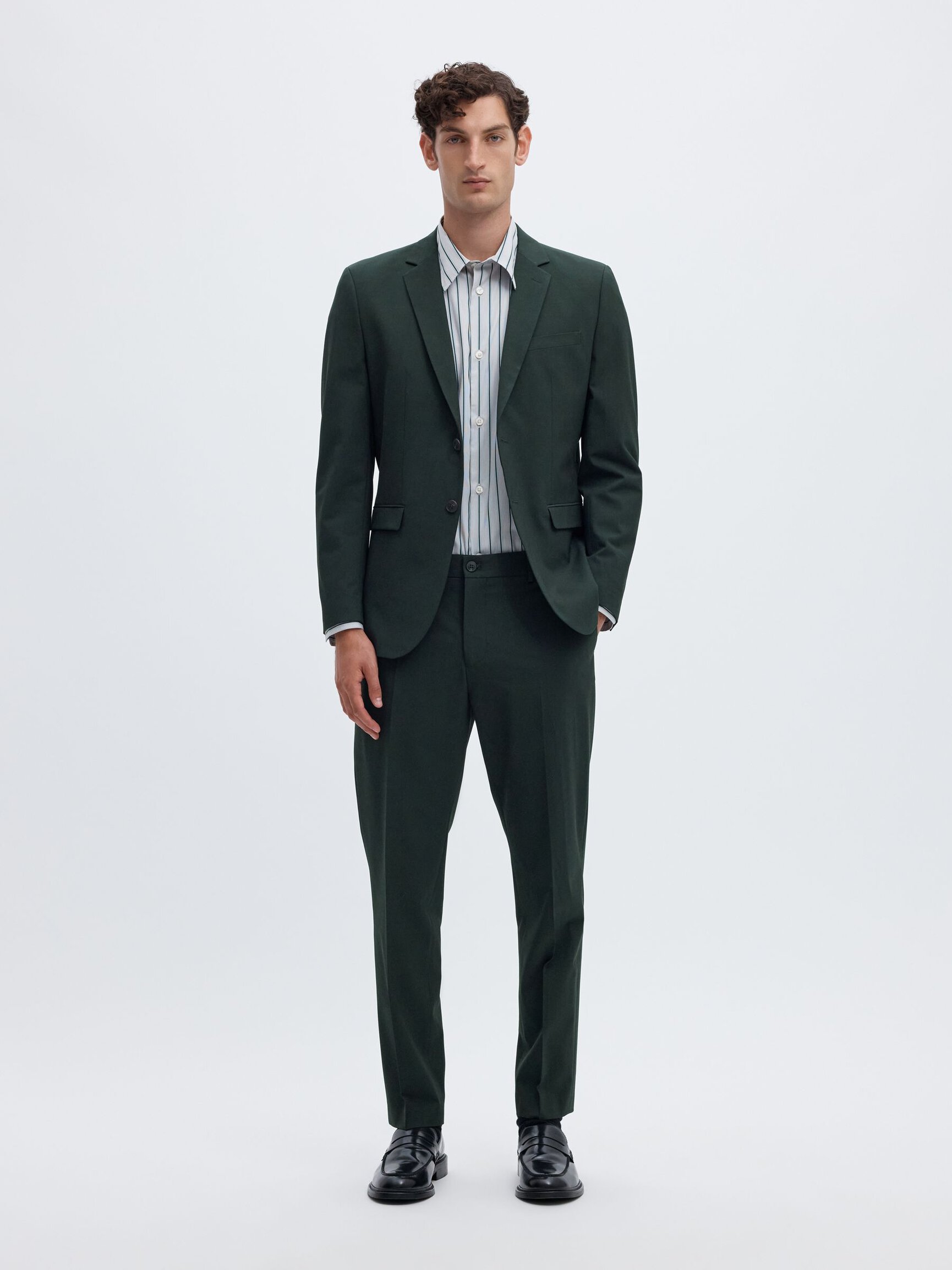 MEZCLA DE VISCOSA, CORTE SLIM BLAZER