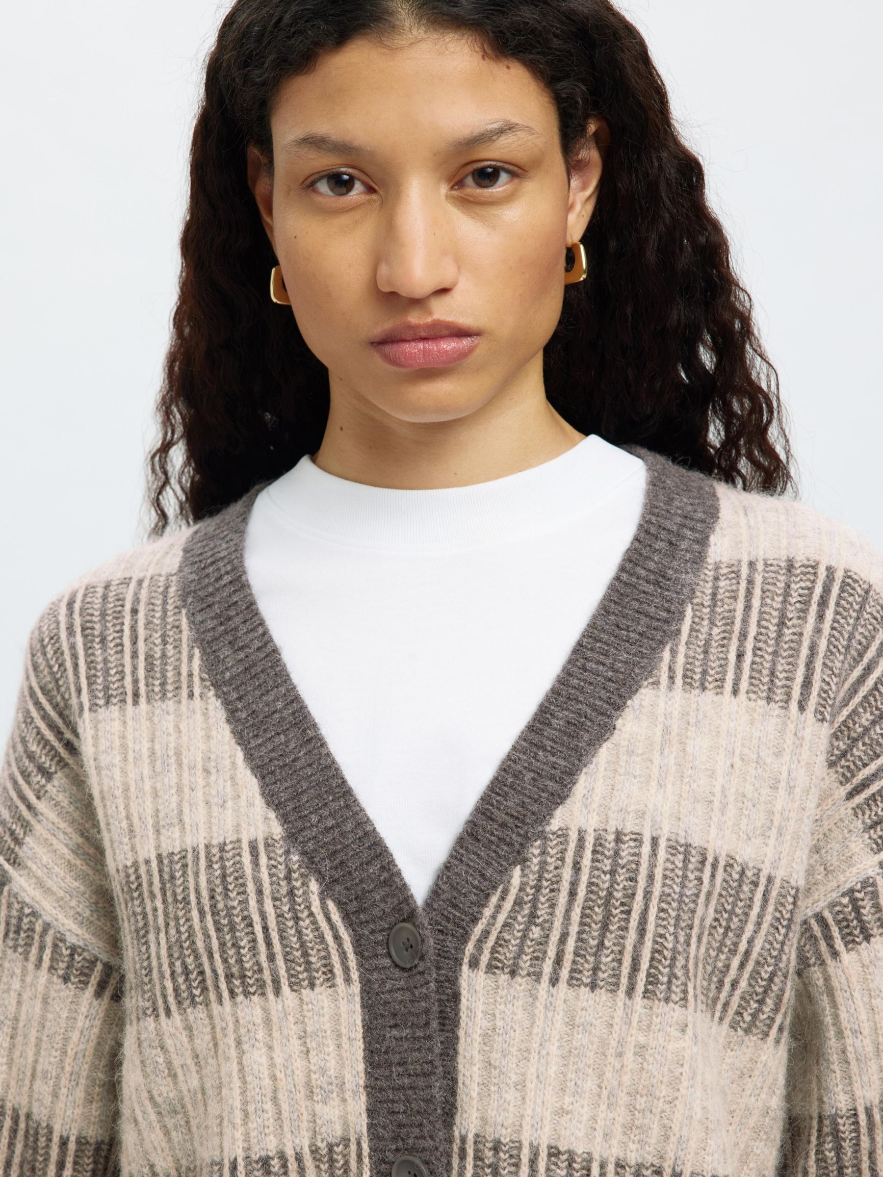 WOOL BLEND KNITTED CARDIGAN