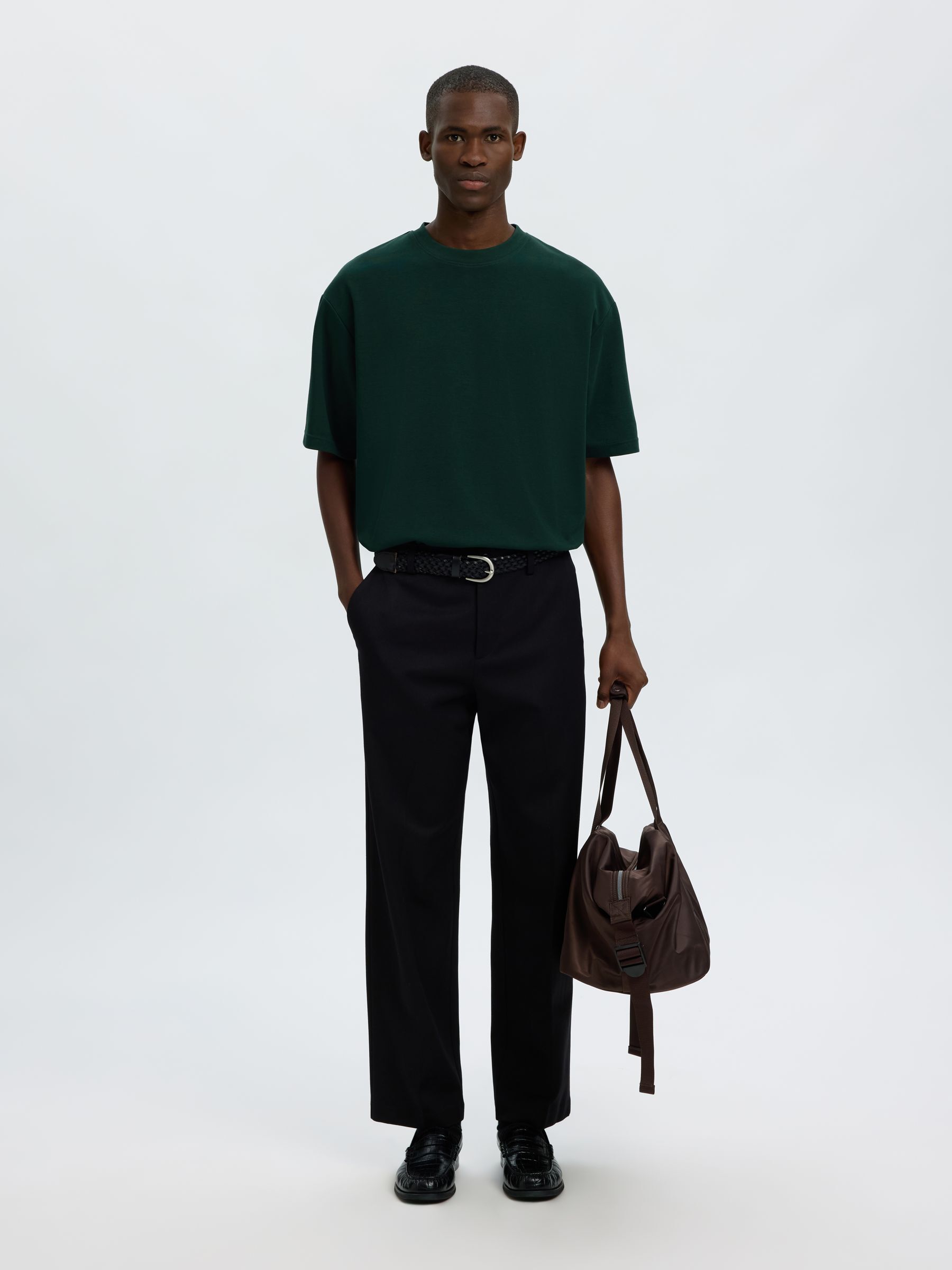 LOOSE FIT T-SHIRT