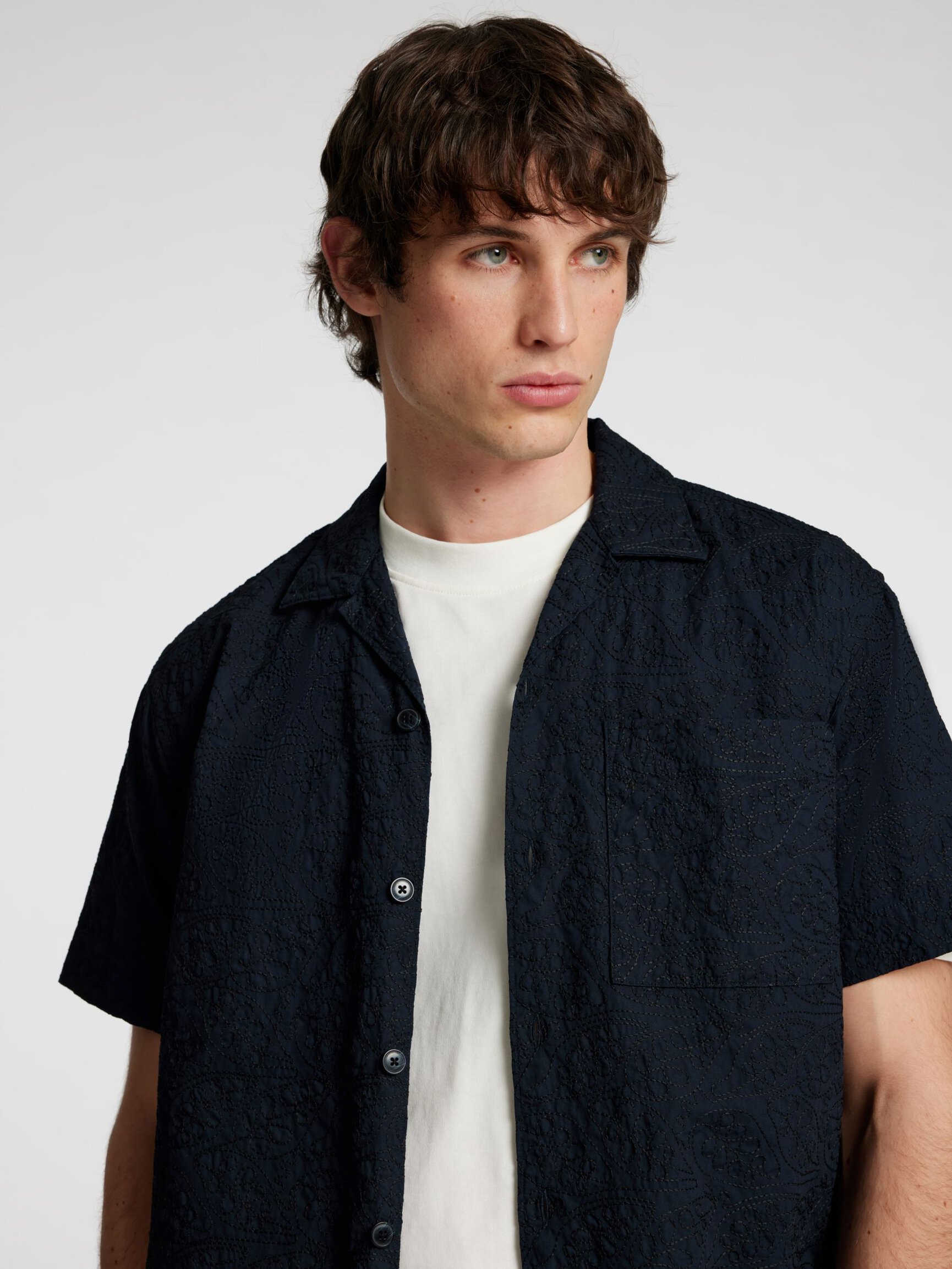 KOSZULA Z KRÓTKIM RĘKAWEM