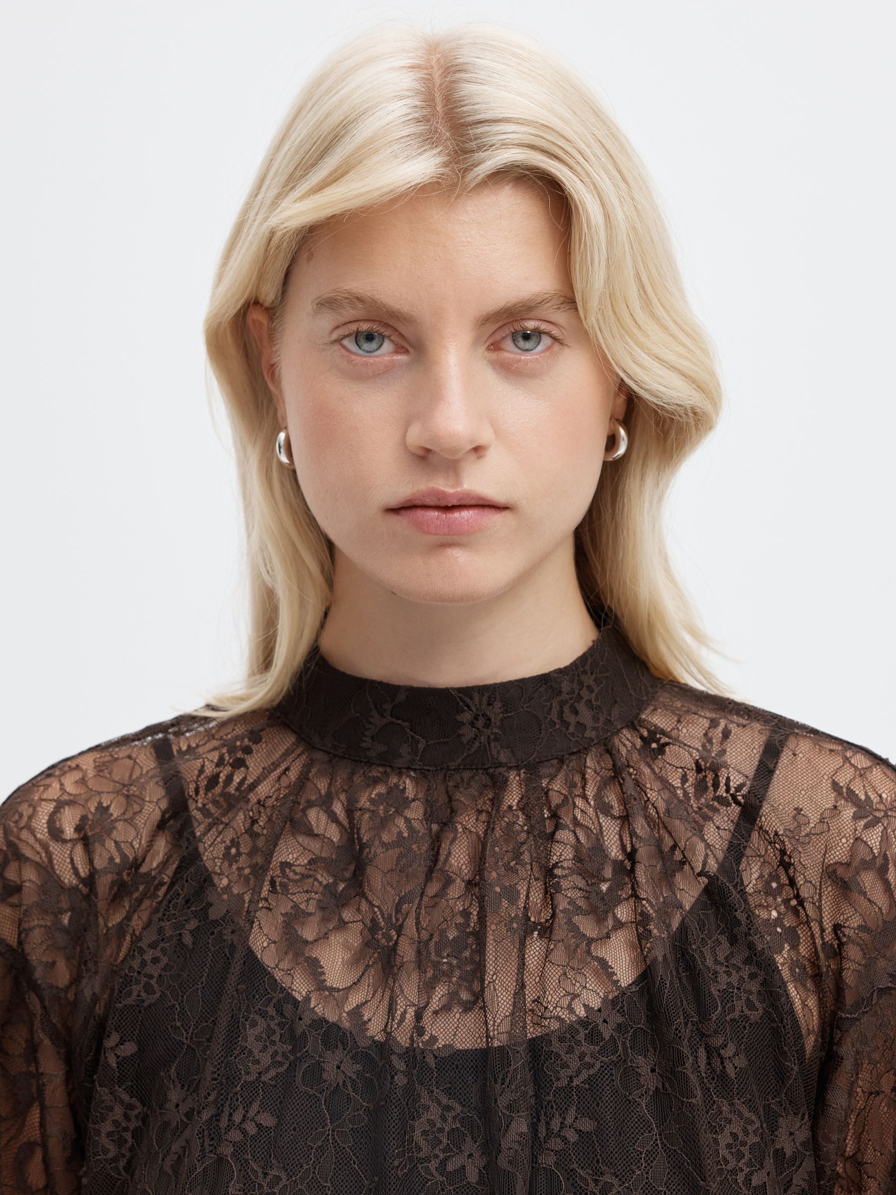 DENTELLE BLOUSE