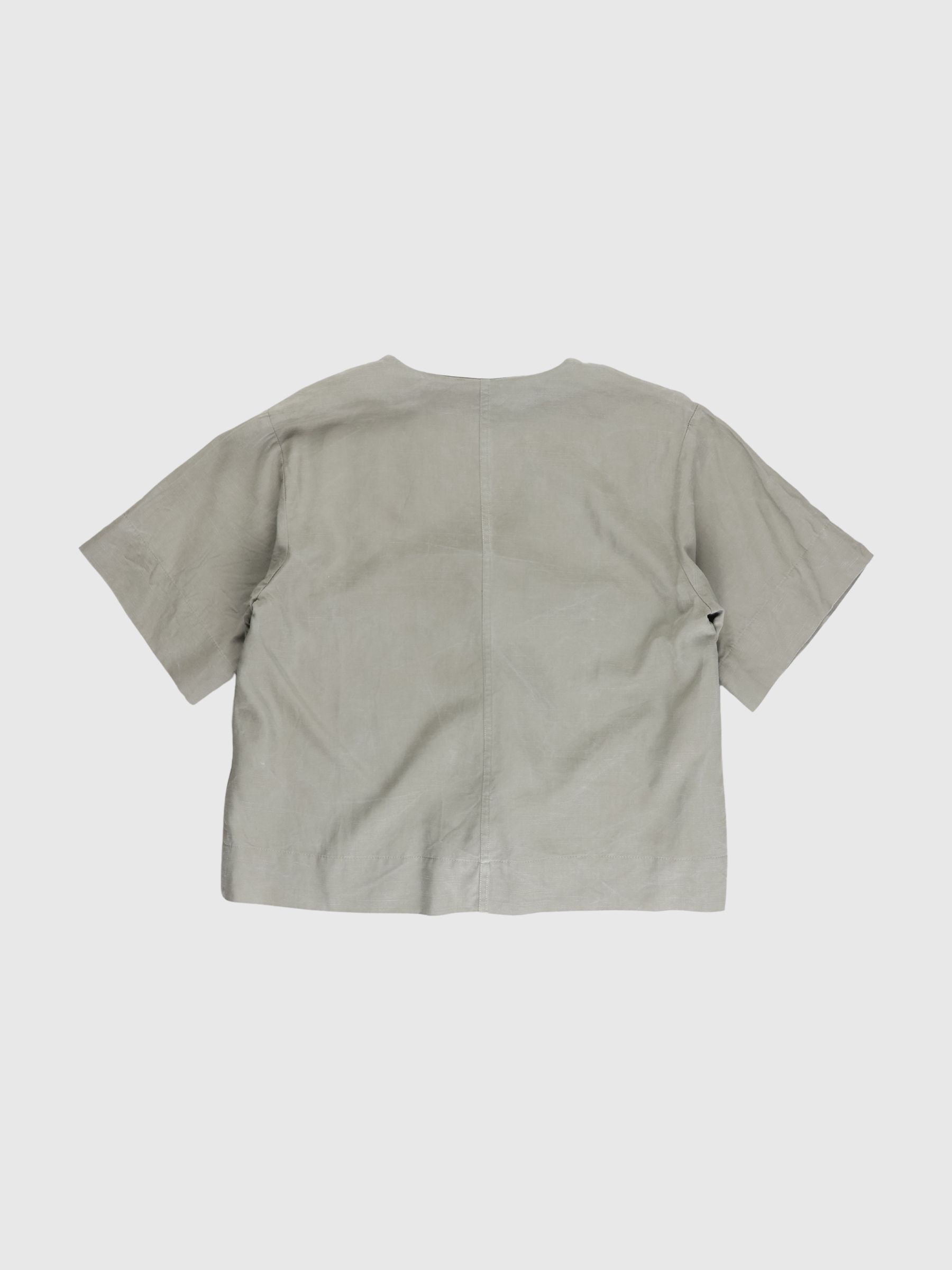 TIE FRONT V-NECK TOP