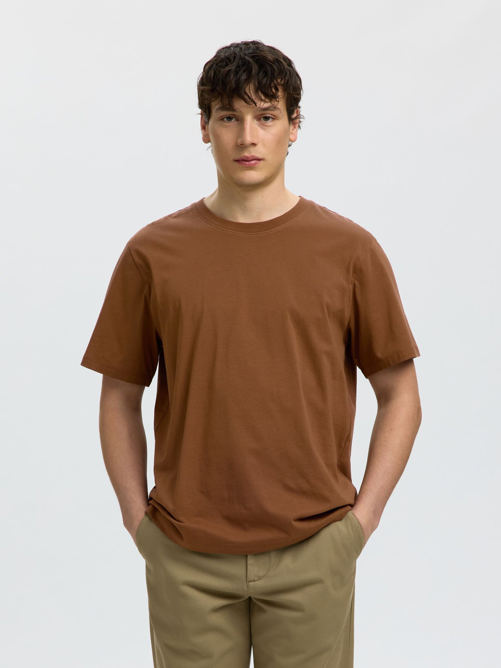 REGULAR T-SHIRT