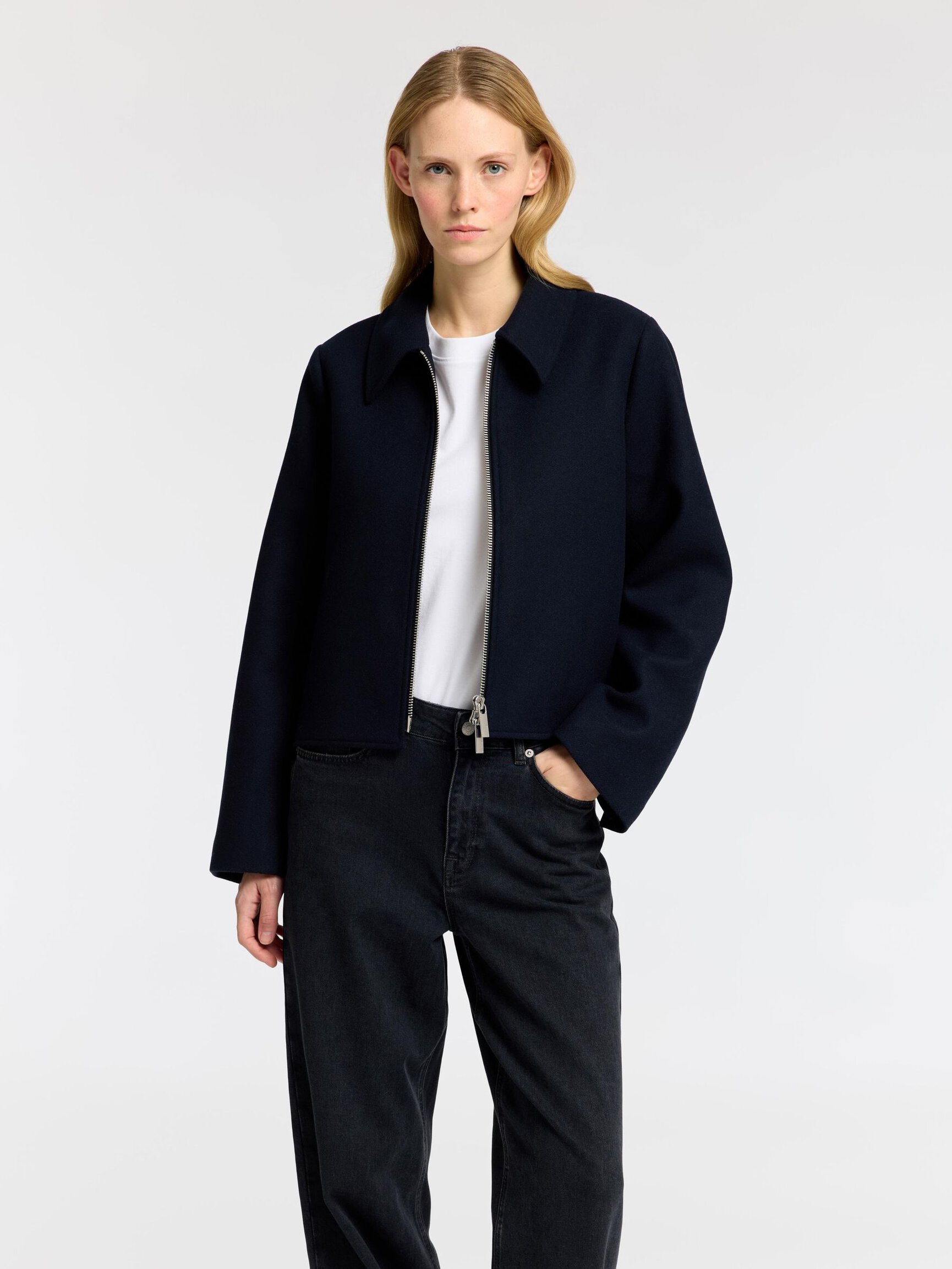 TAILORED WOOL BLEND JACKET