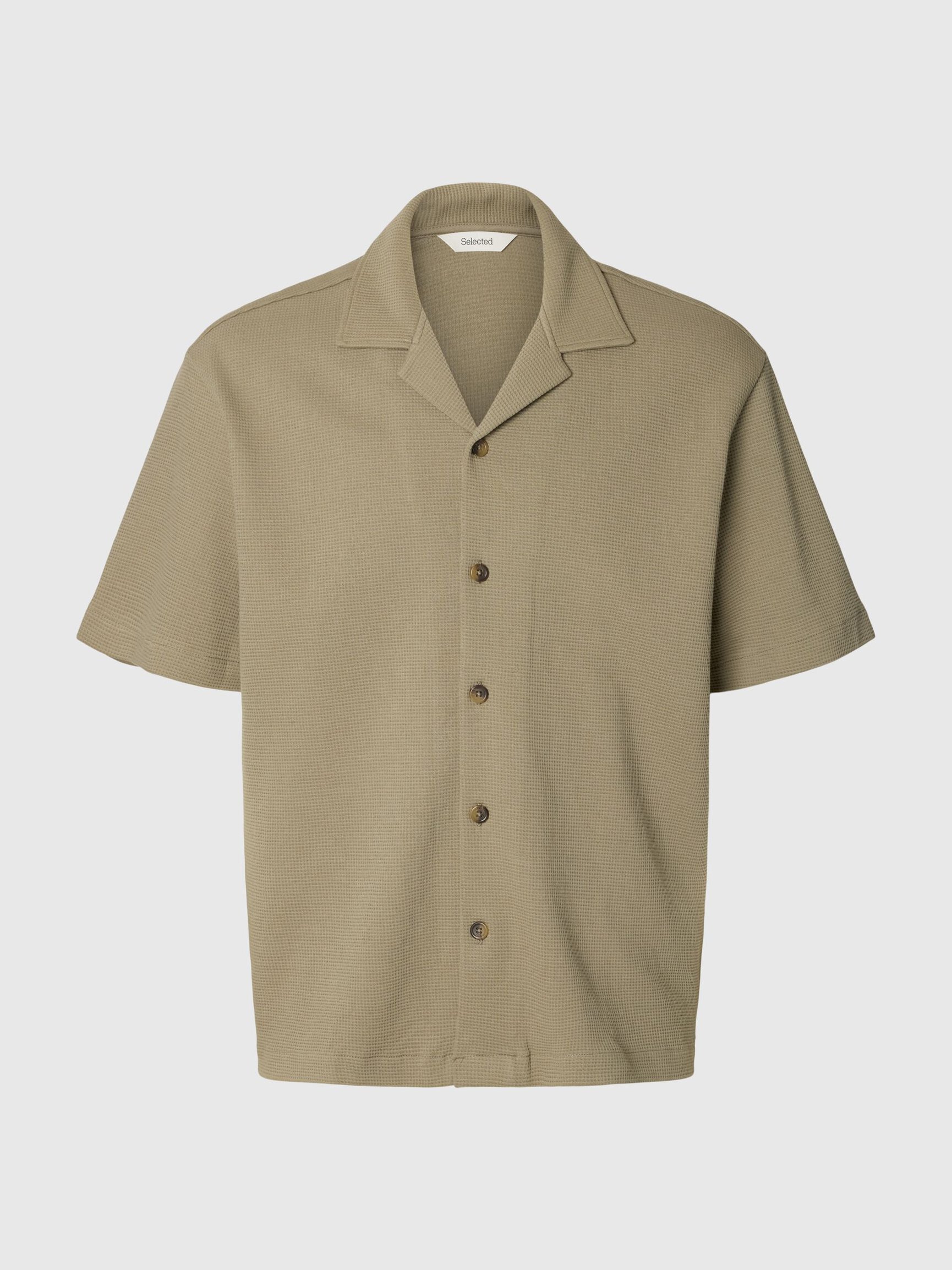 AVSLAPPNAD PASSFORM ÖVERSKJORTA