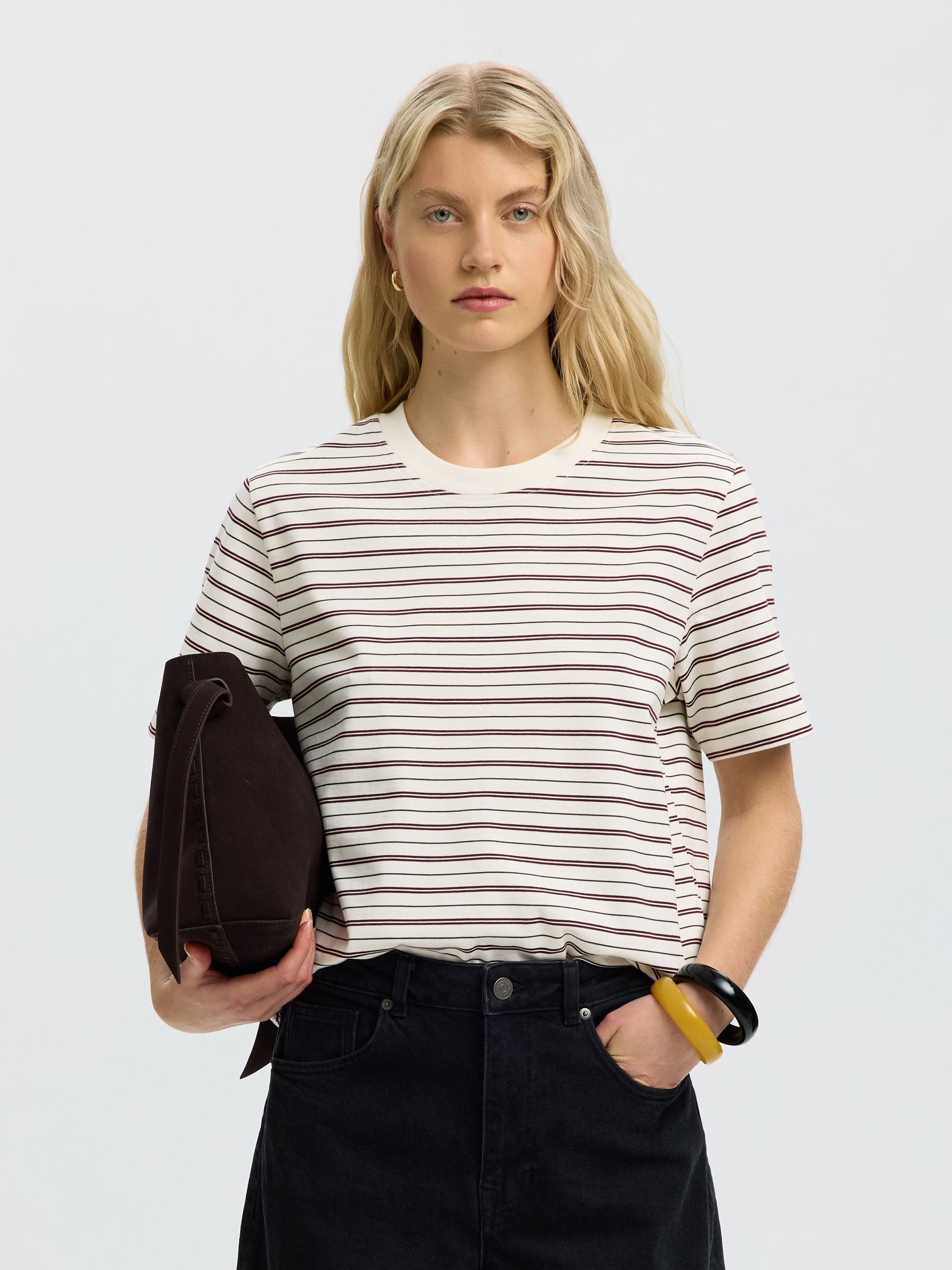 STRIPED BOXY FIT T-SHIRT
