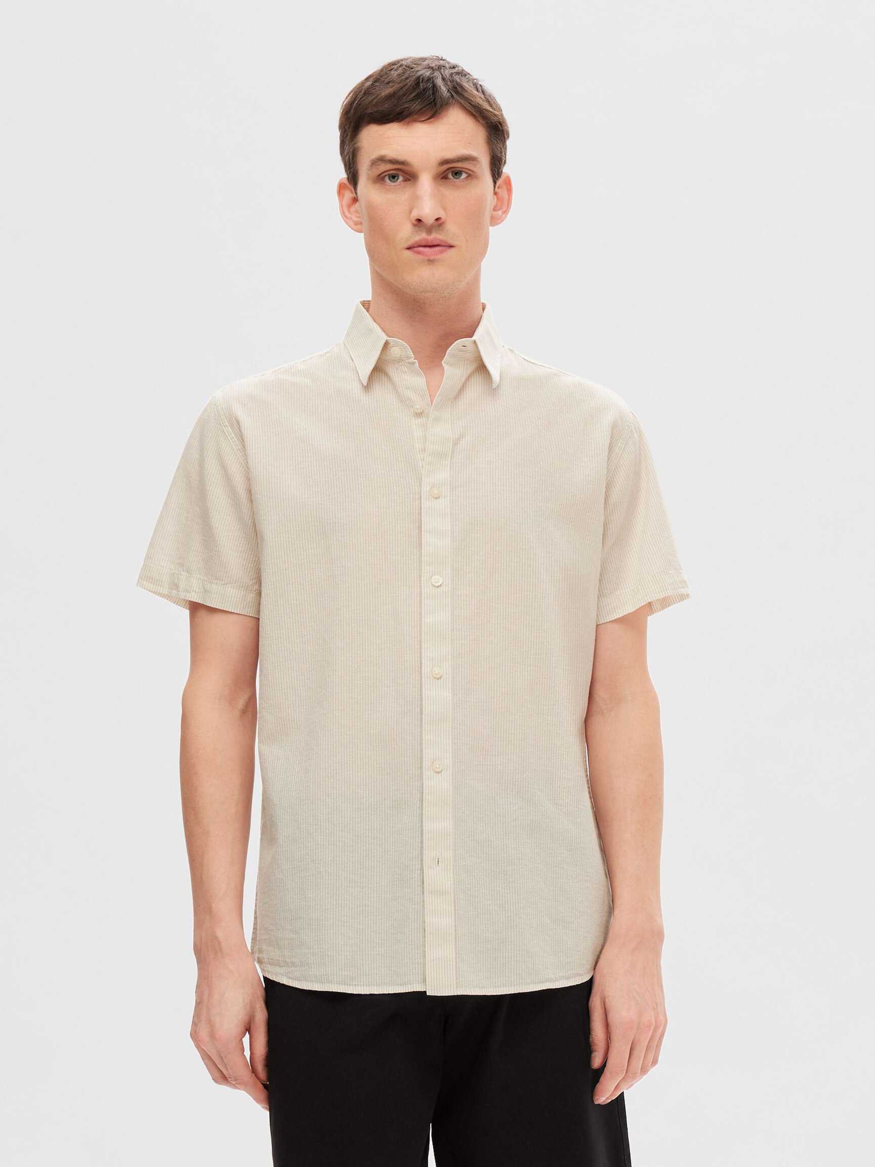 KOSZULA Z KRÓTKIM RĘKAWEM