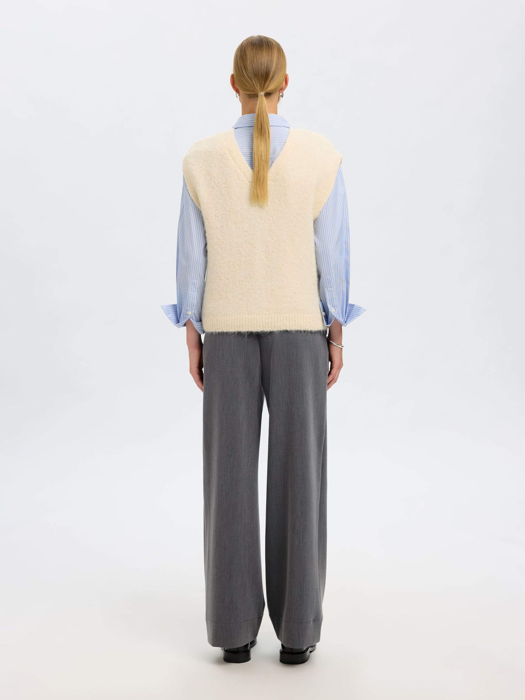 ALPACA WOOL BLEND KNITTED VEST