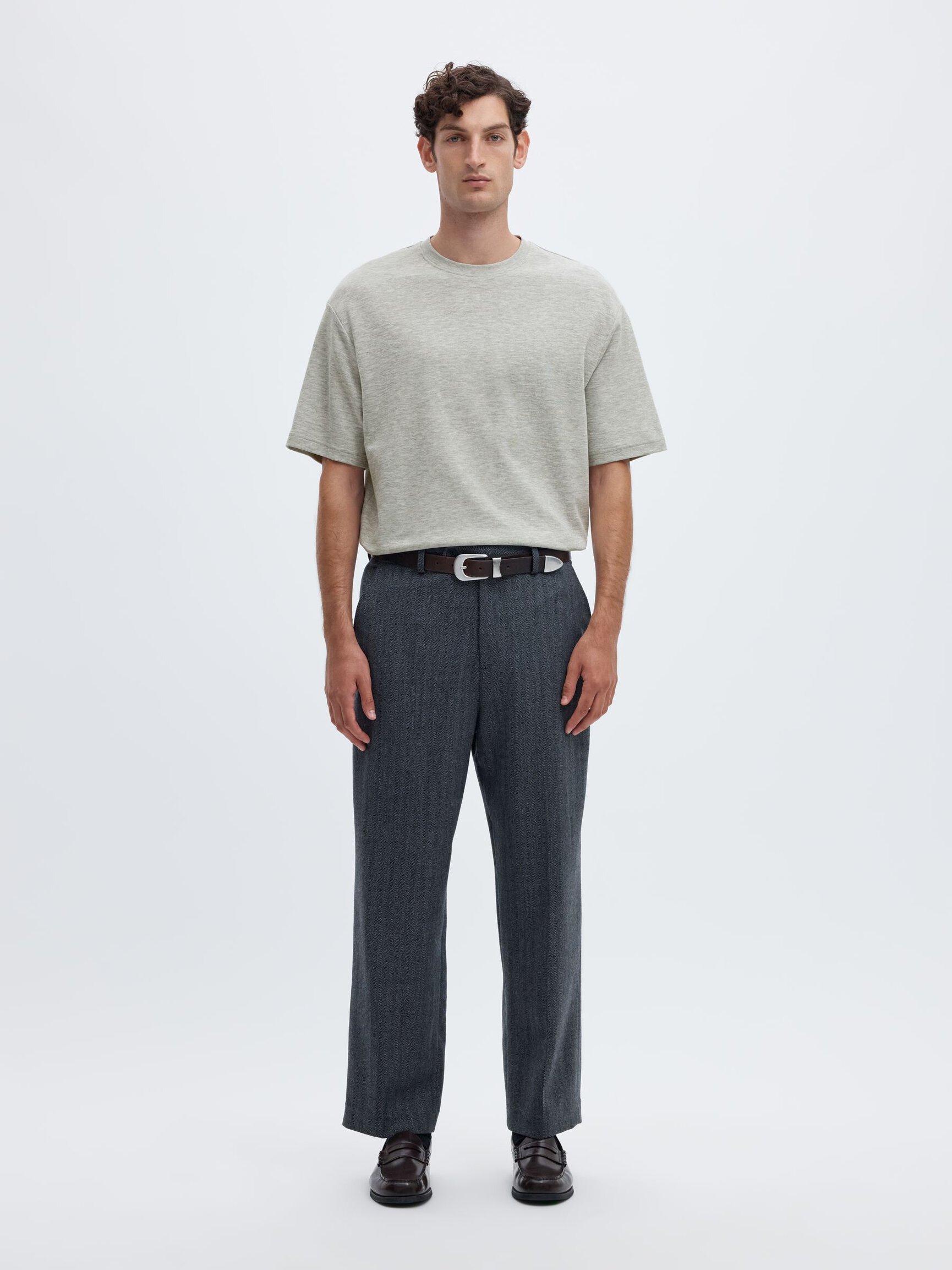 LOOSE FIT T-SHIRT