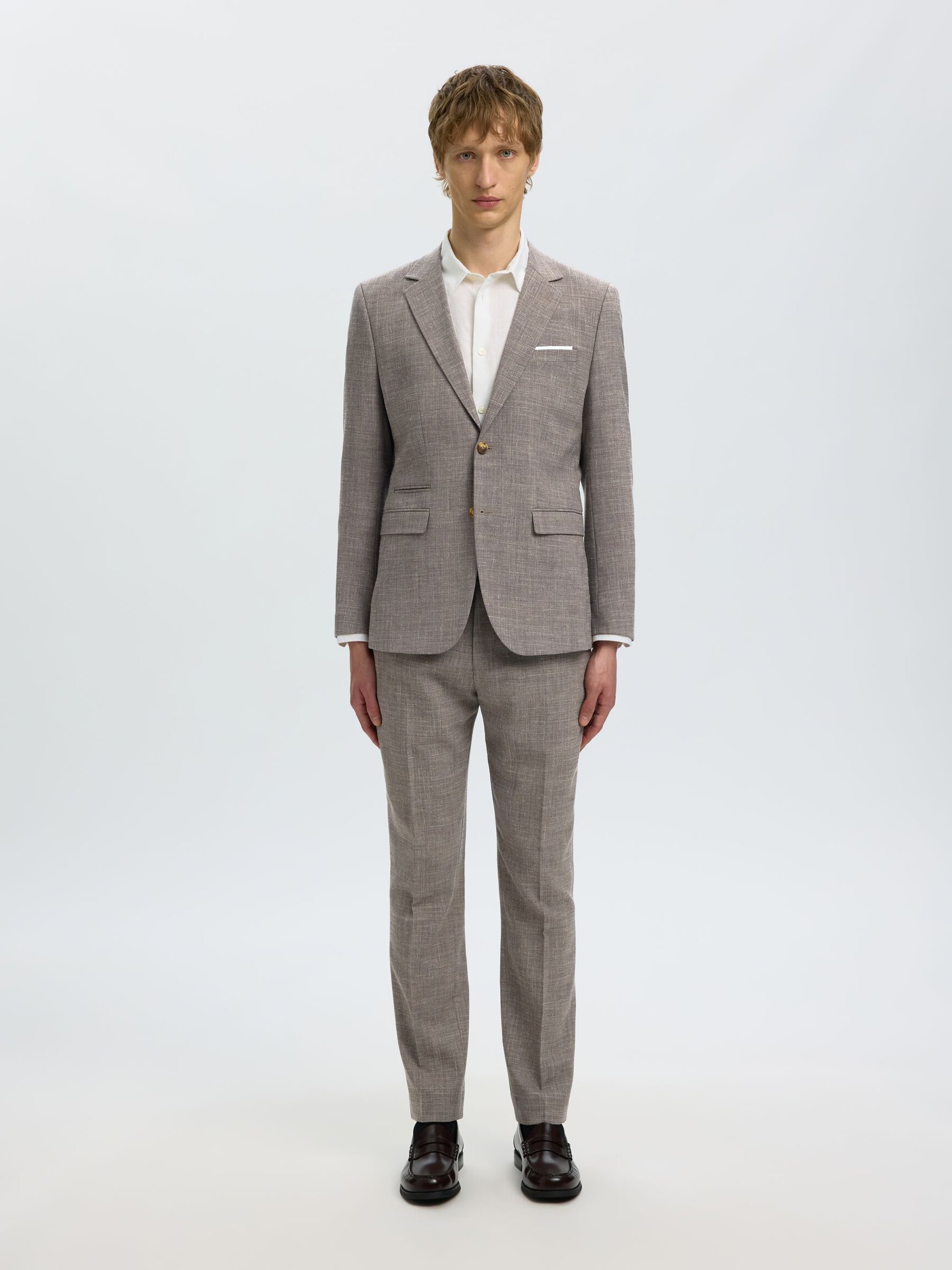 SLIM FIT SINGLE-BREASTED BLAZER