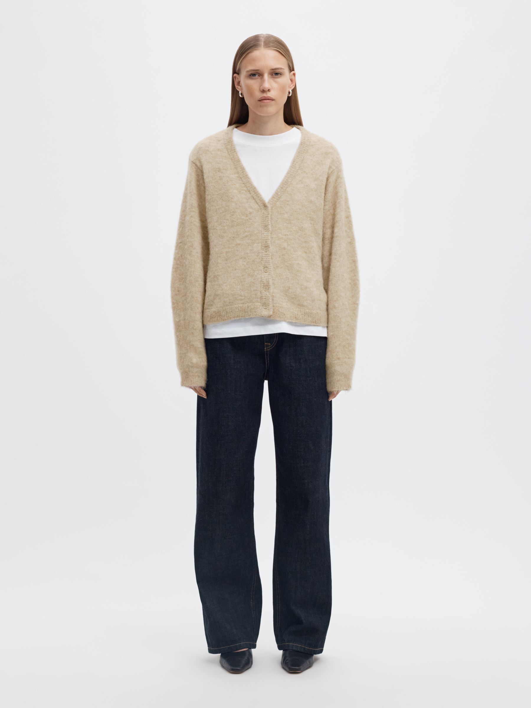 BRUSHED V-AUSSCHNITT STRICKJACKE