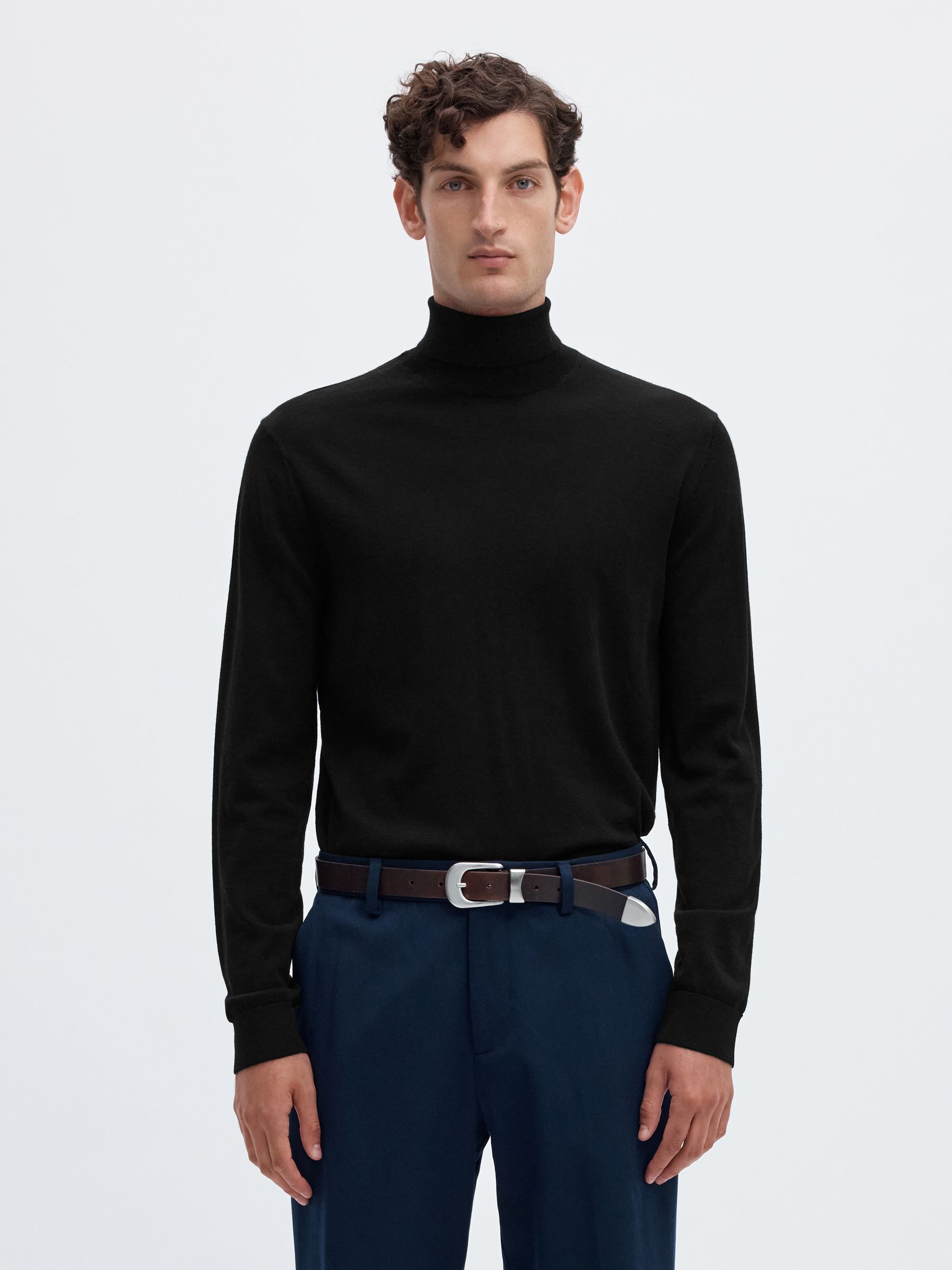 100% MERINO WOOL TURTLENECK