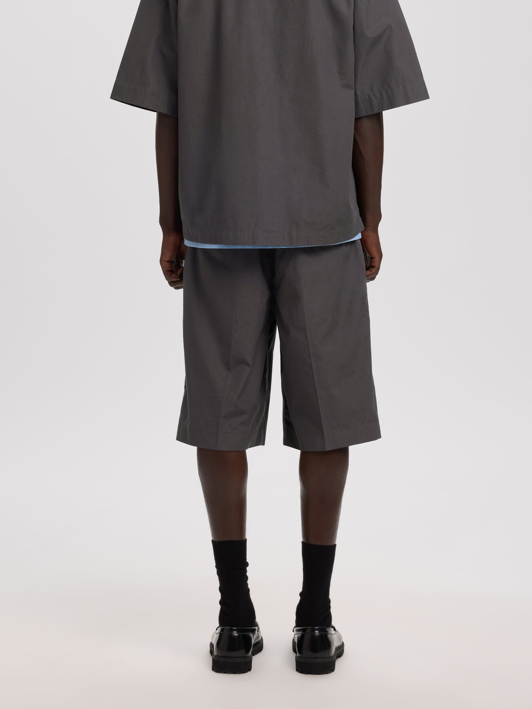RELAXED FIT SHORTS