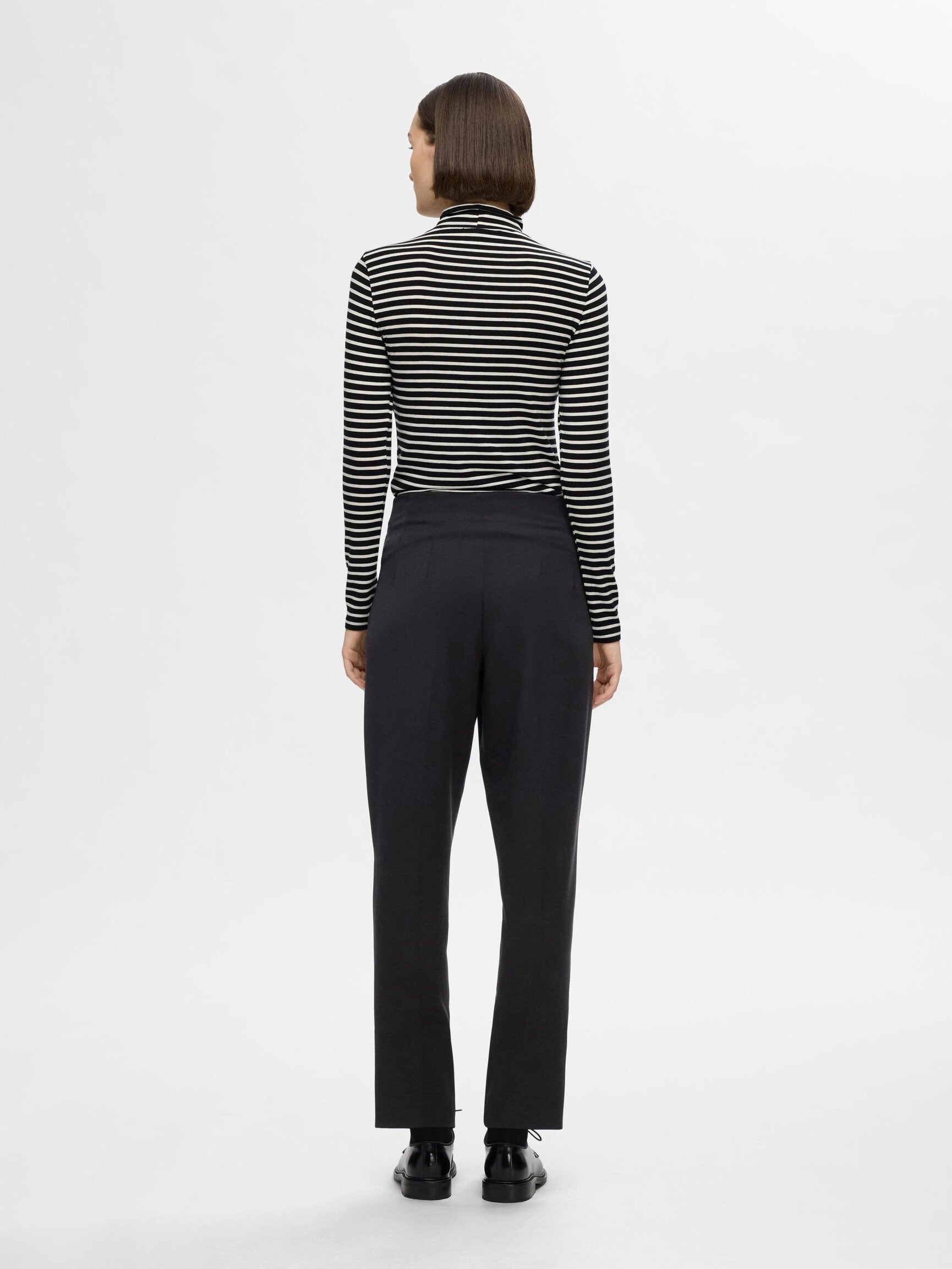 TAILORED TAPERED TROUSERS