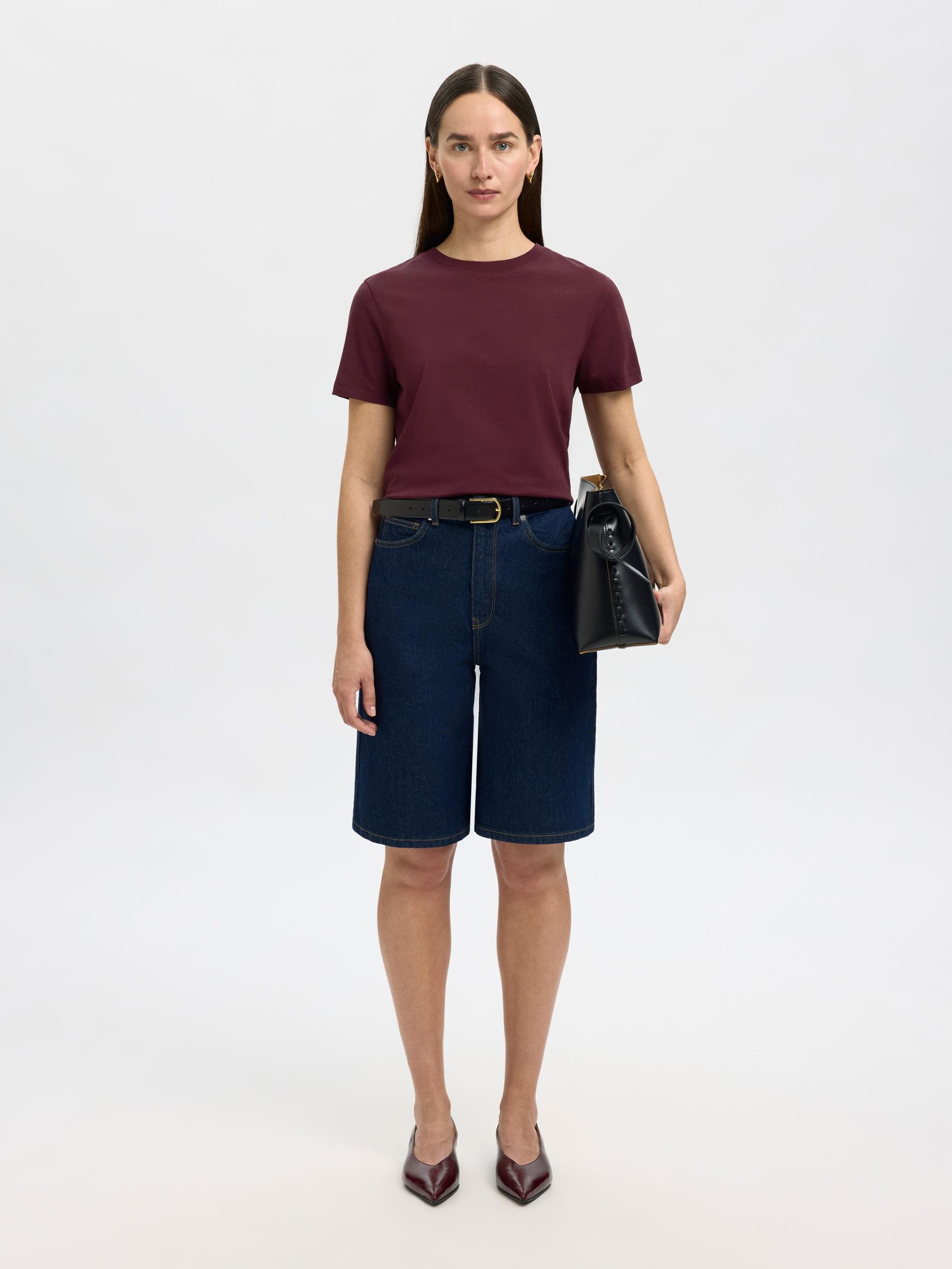 CLASSIC COTTON T-SHIRT