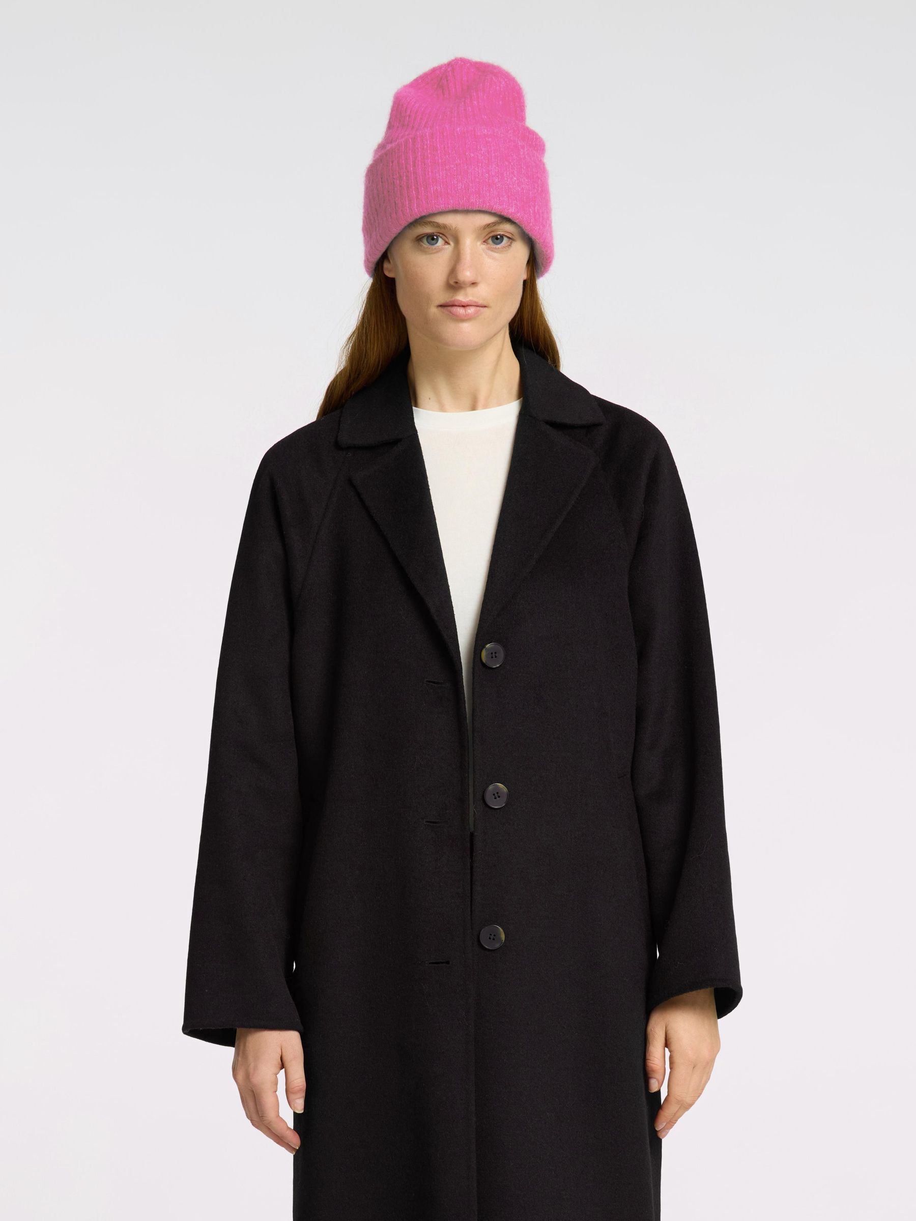 RIBBED WOOL BLEND BEANIE
