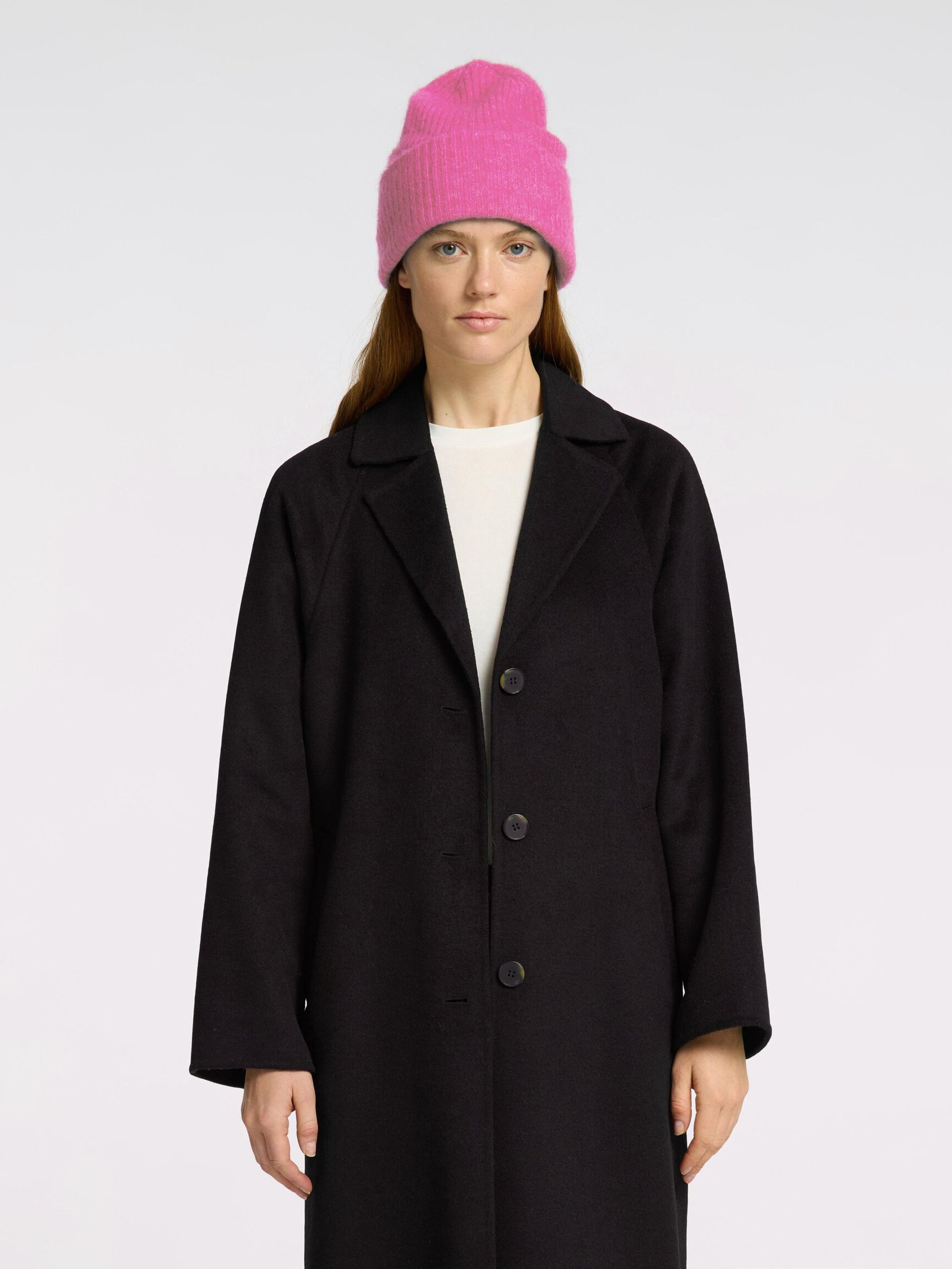 RIBBED WOOL BLEND BEANIE