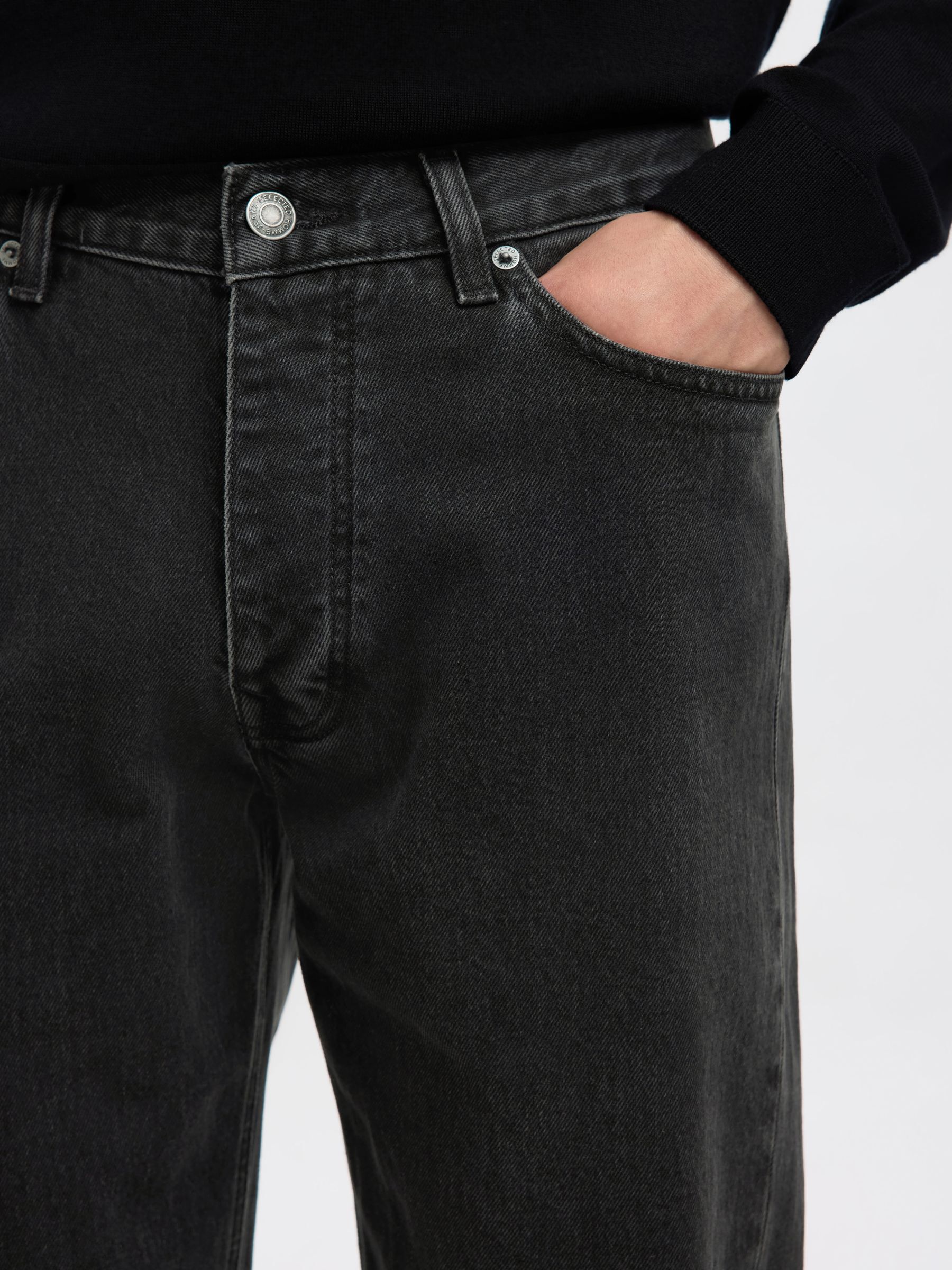 196 STRAIGHT FIT JEANS