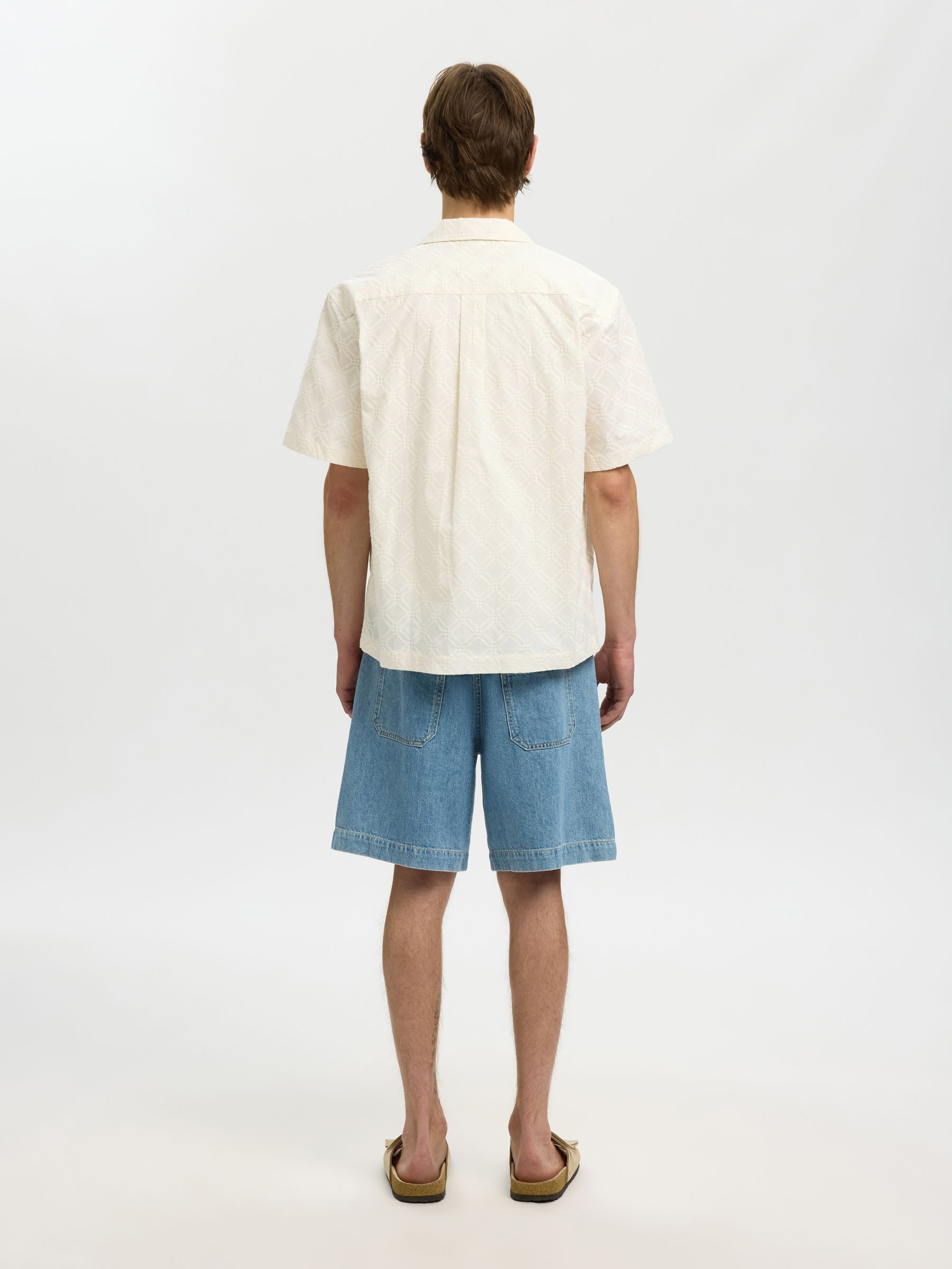 CAMICIA A MANICHE CORTE