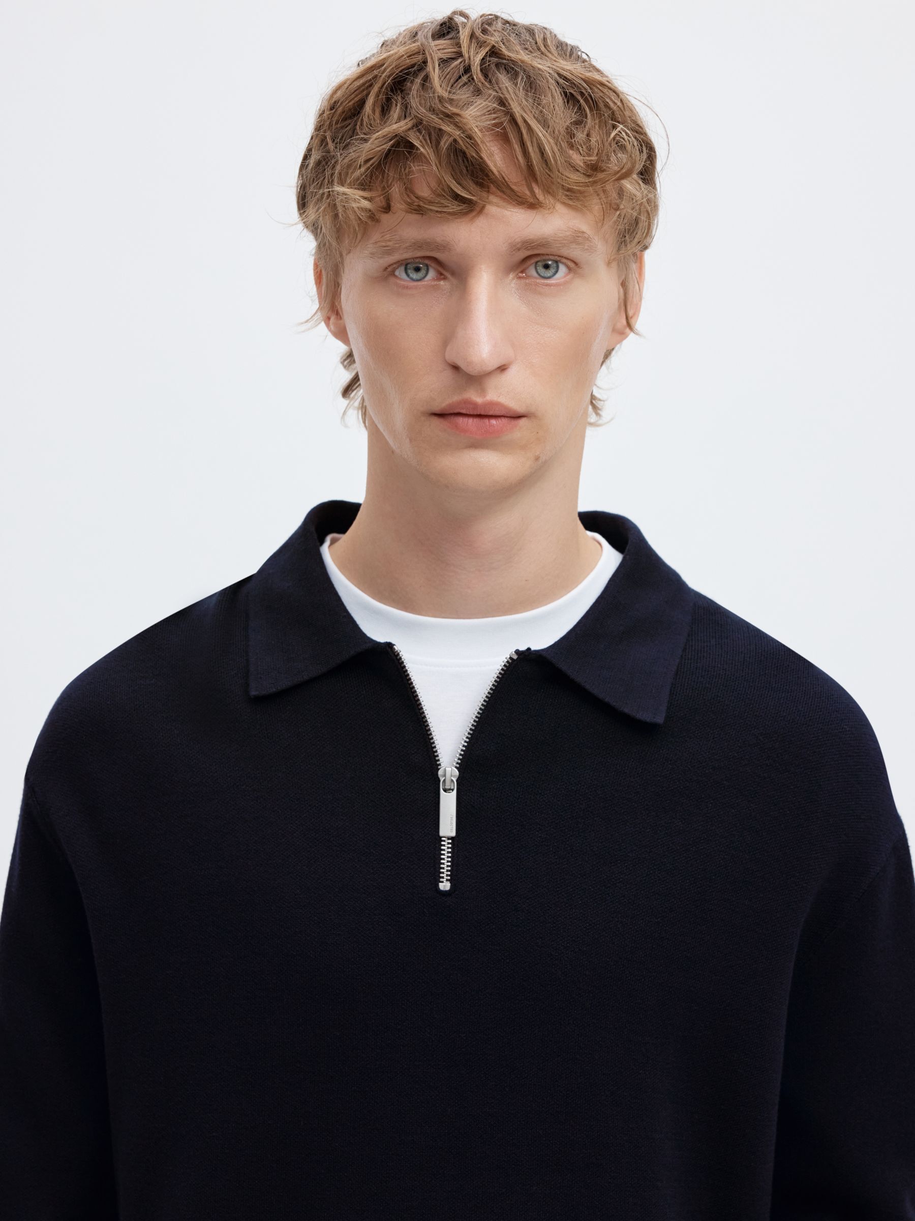 HALF ZIP PULLOVER