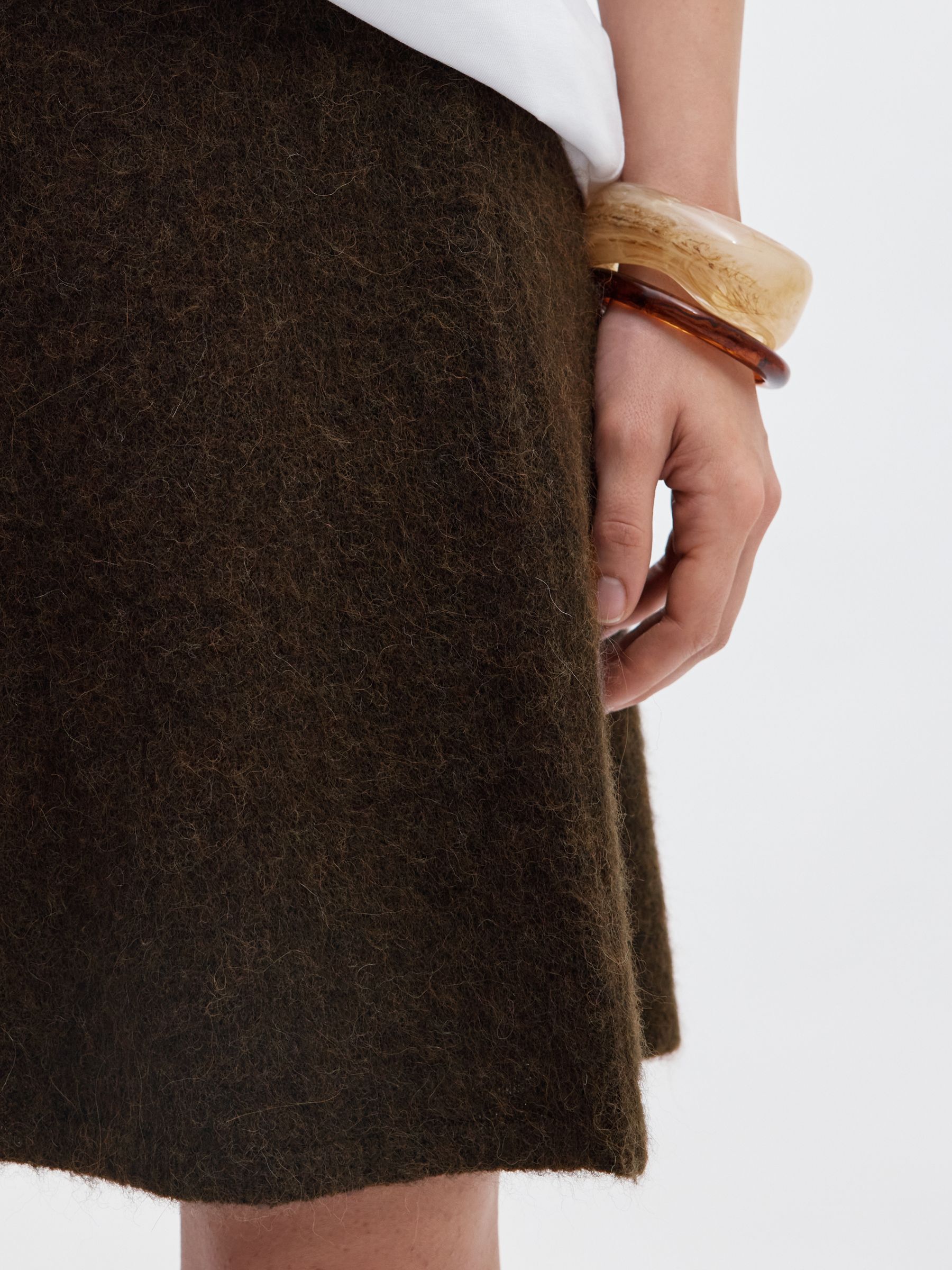 BRUSHED KNITTED SKIRT