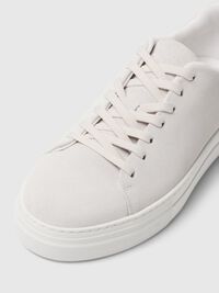 CHUNKY SUEDE  TRAINERS, White, highres