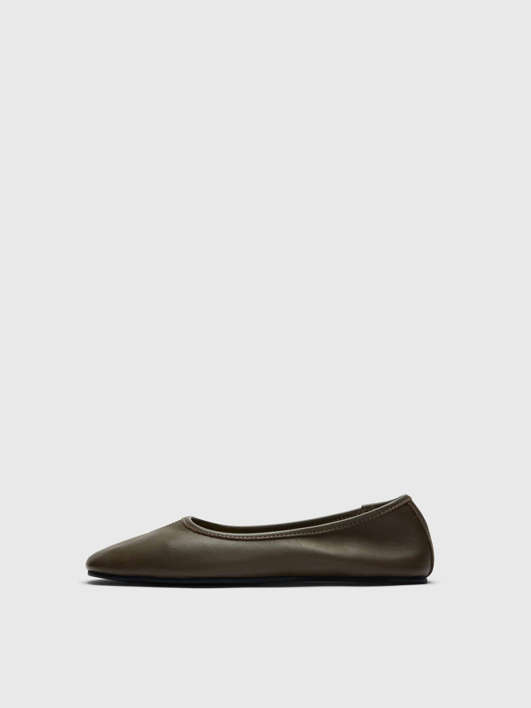 LEATHER BALLET FLATS