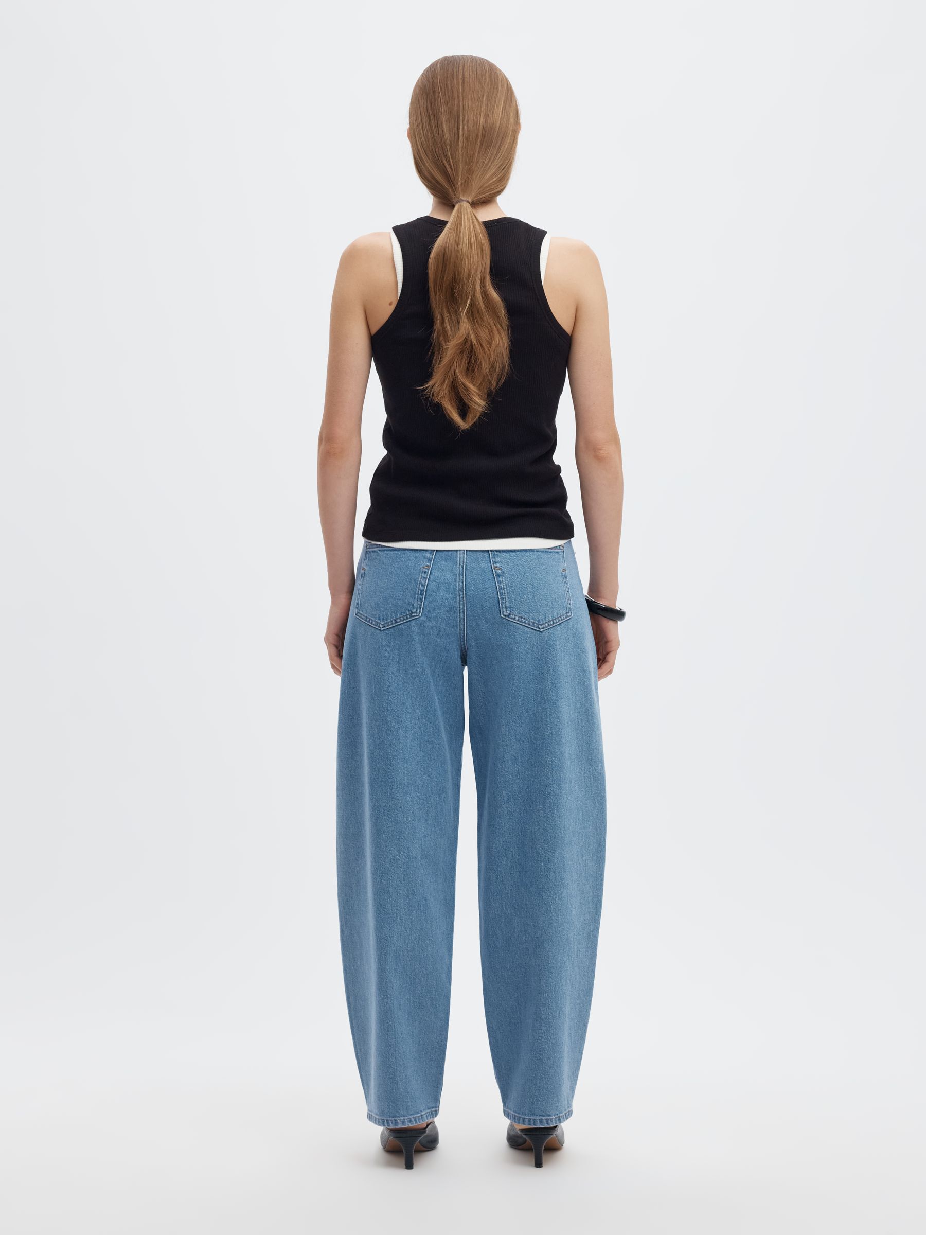À TAILLE HAUTE JEANS BARREL