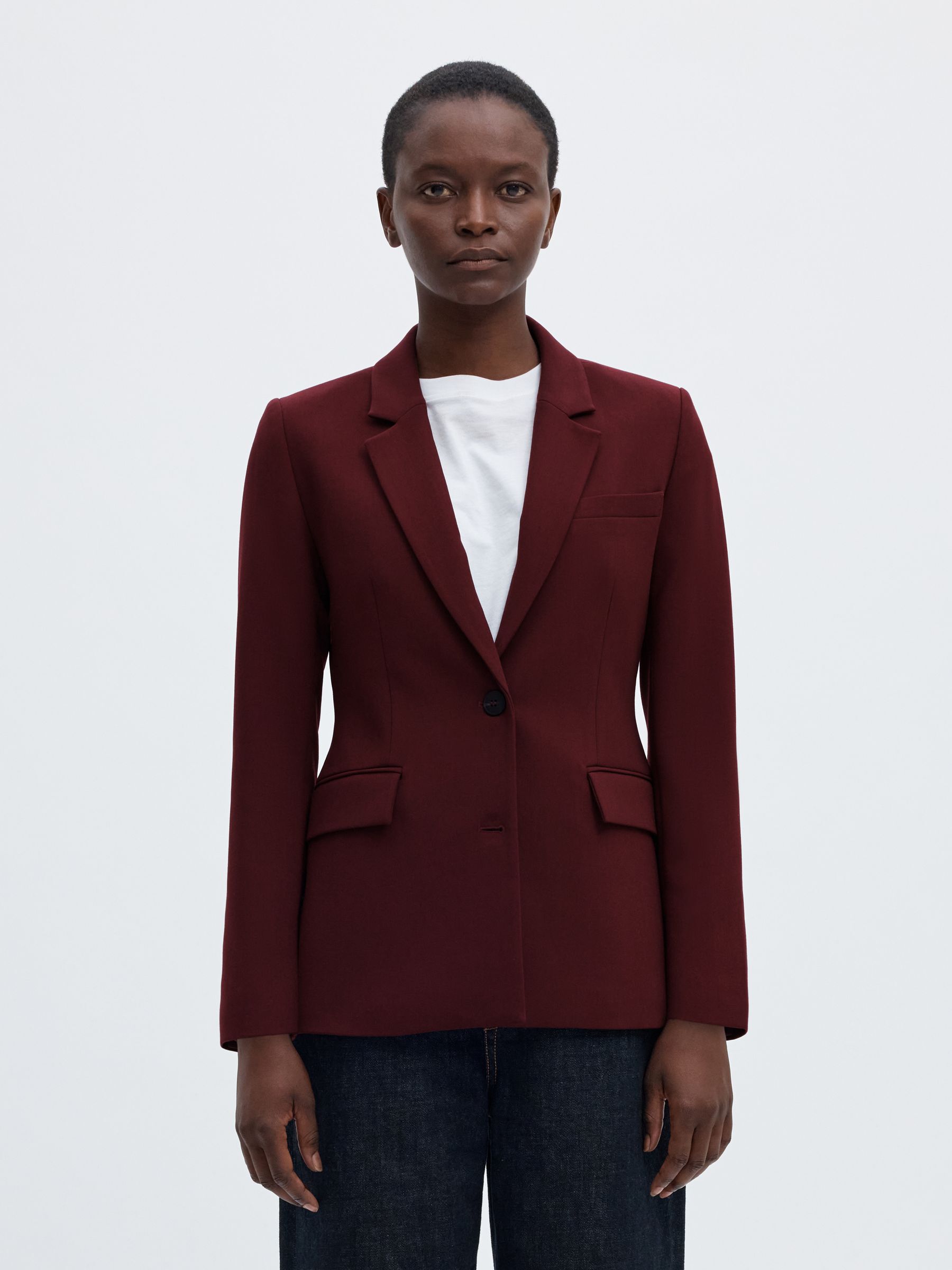 CLASSIC FIT BLAZER