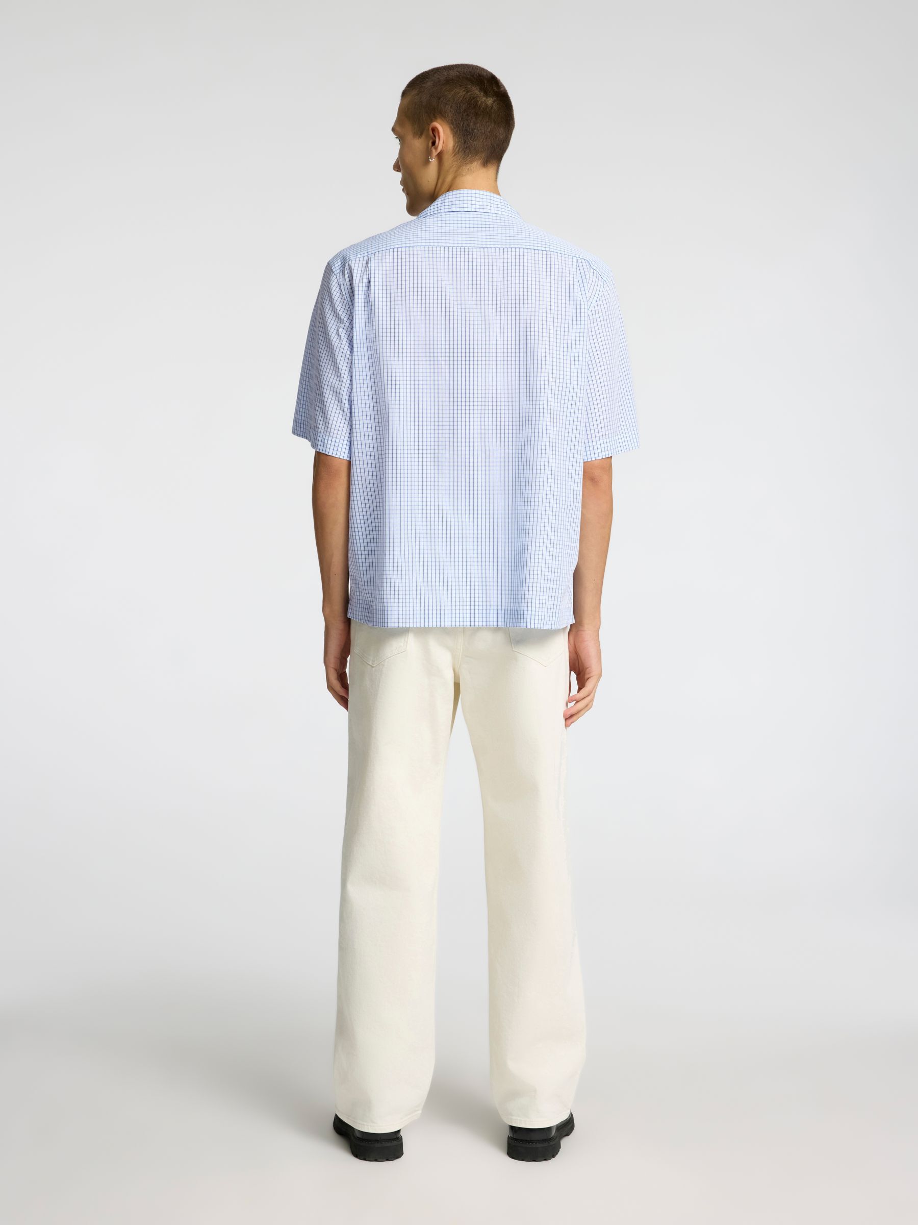 CHECKED SHORT SLEEVED SHIRT