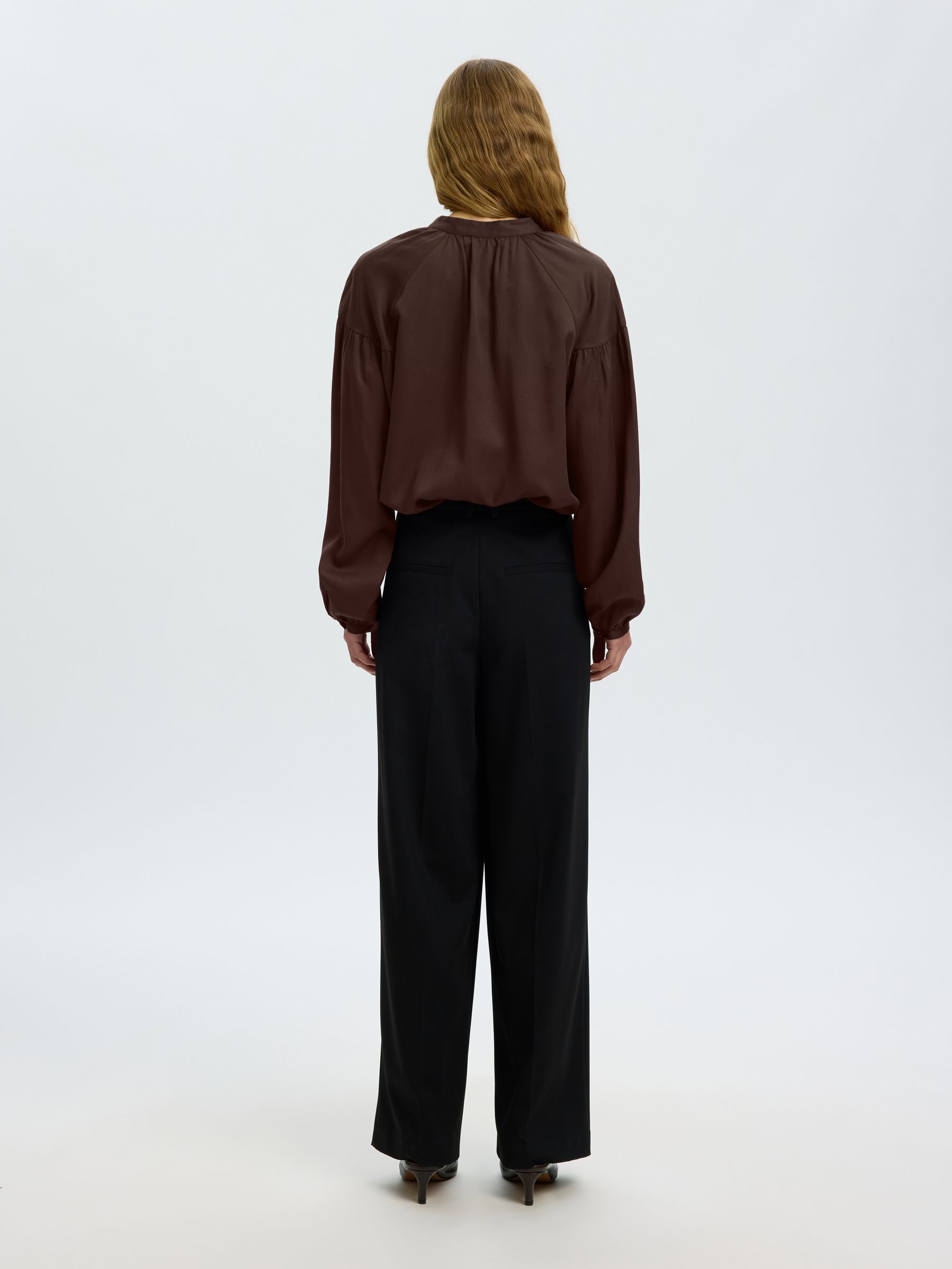 LONG SLEEVED SHIRT