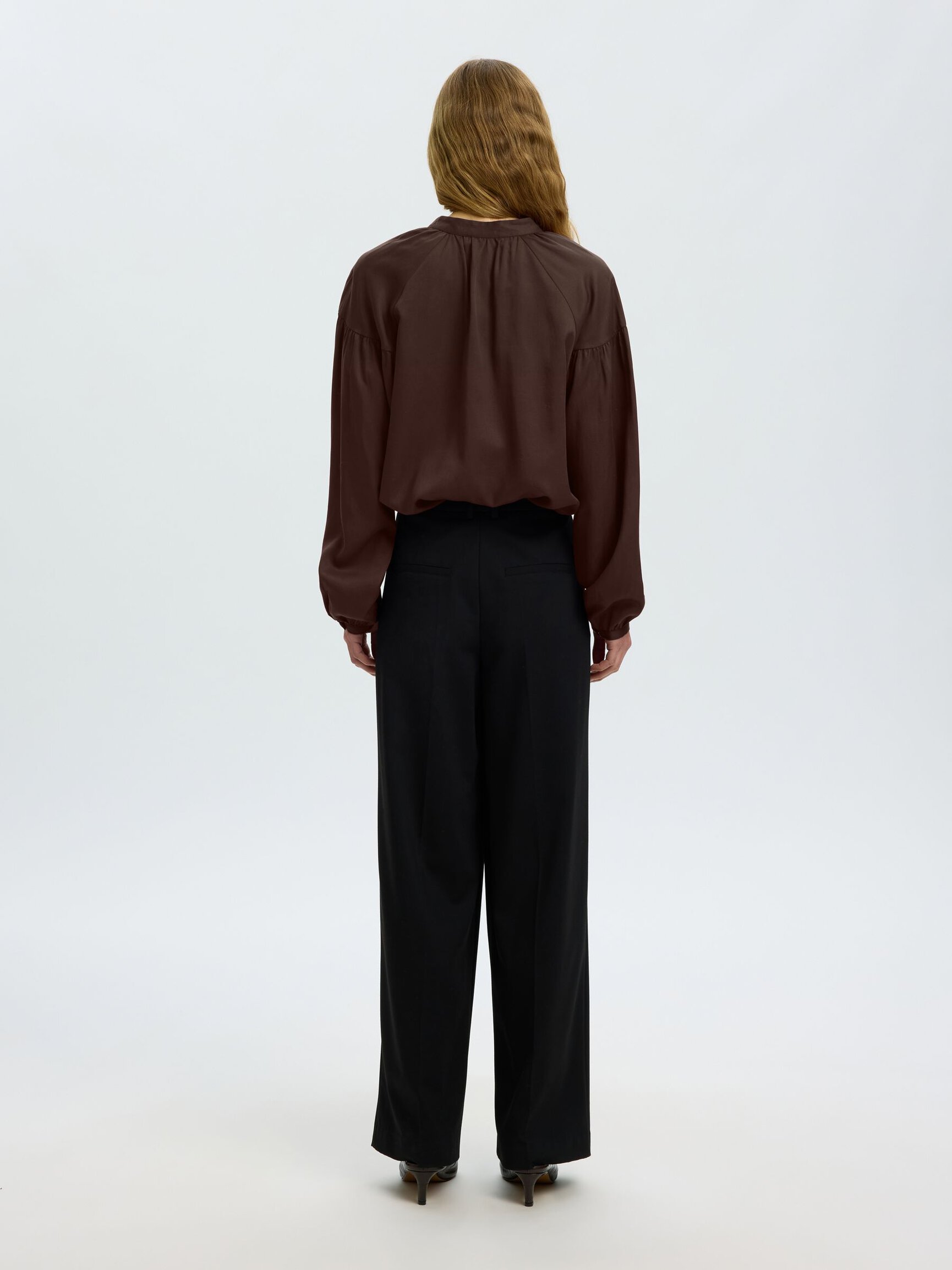 LONG SLEEVED SHIRT