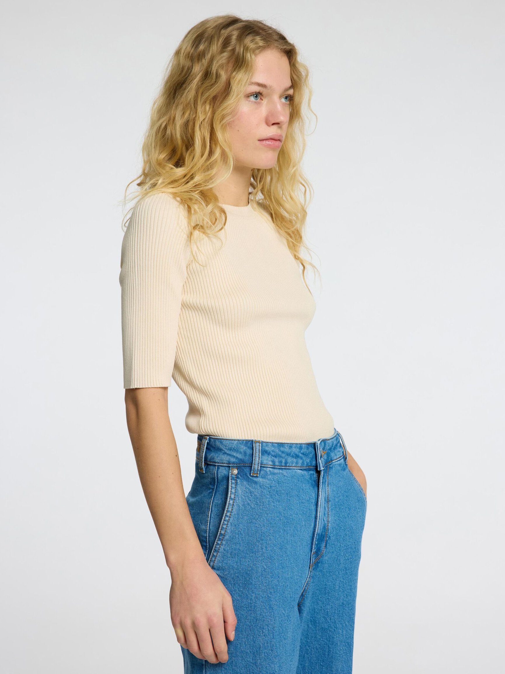 VISCOSE BLEND KNITTED TOP