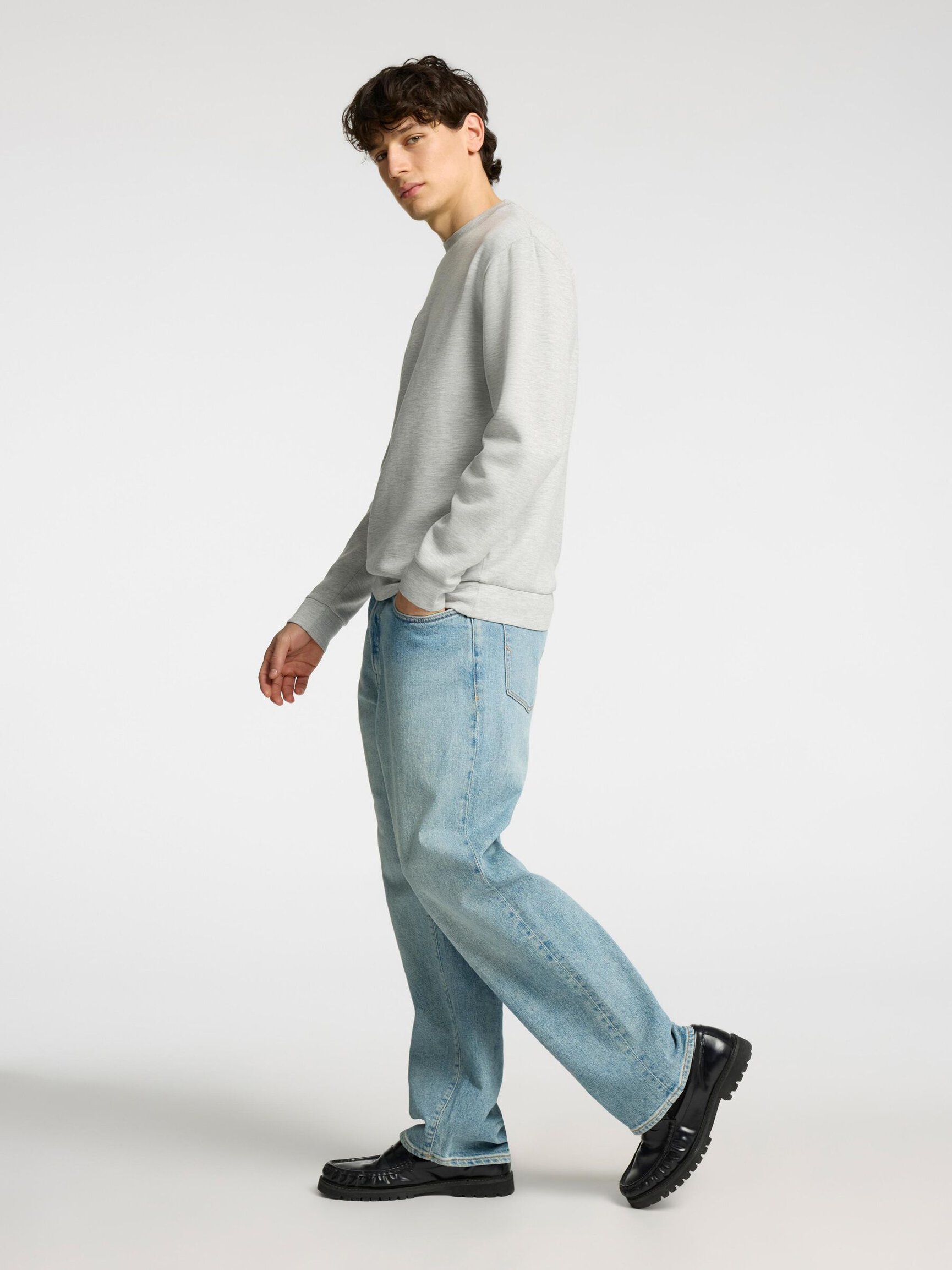 VISKOSEBLANDING SWEATSHIRT