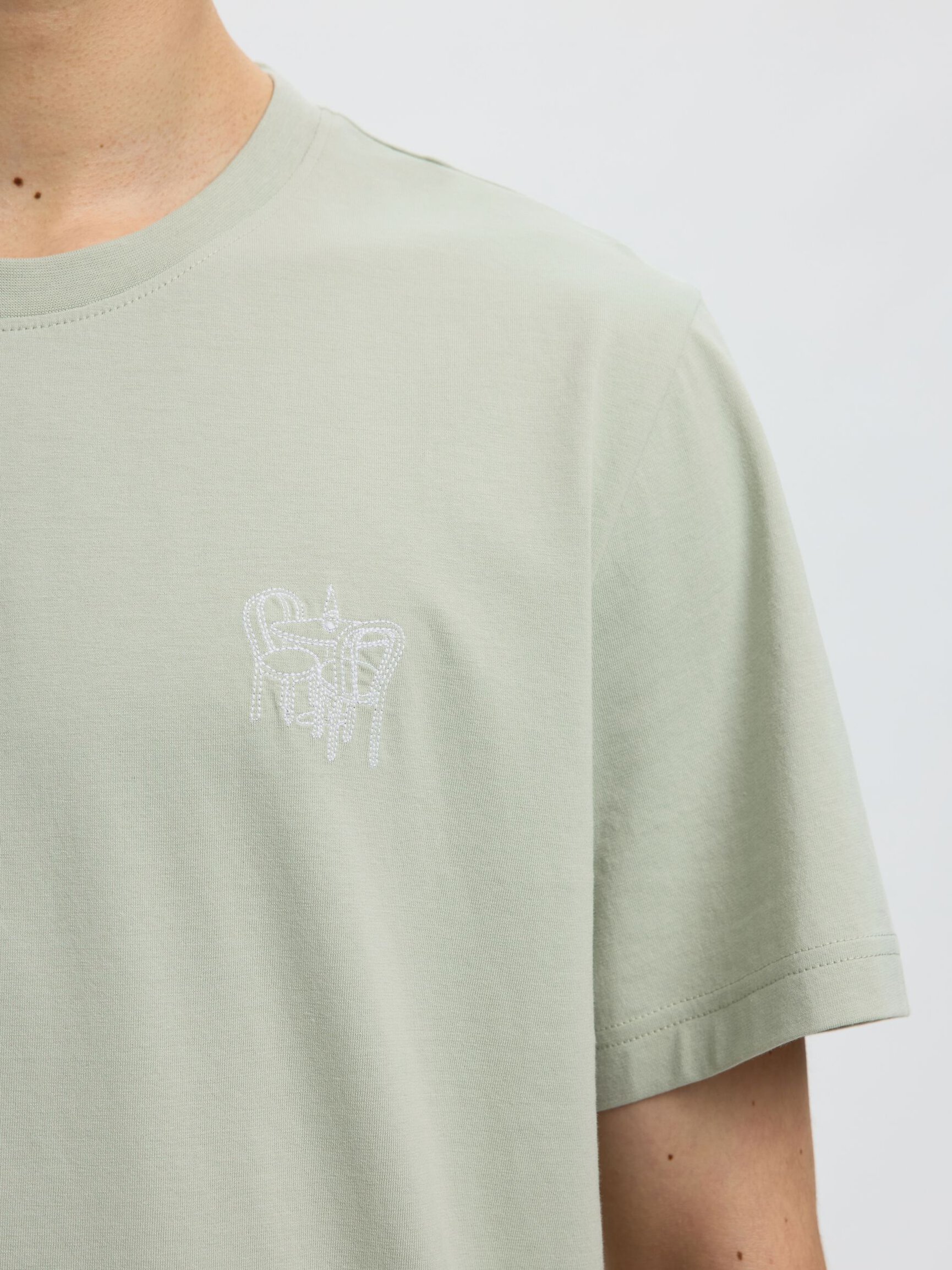 NORMAL PASSFORM BOMULL T-SHIRT