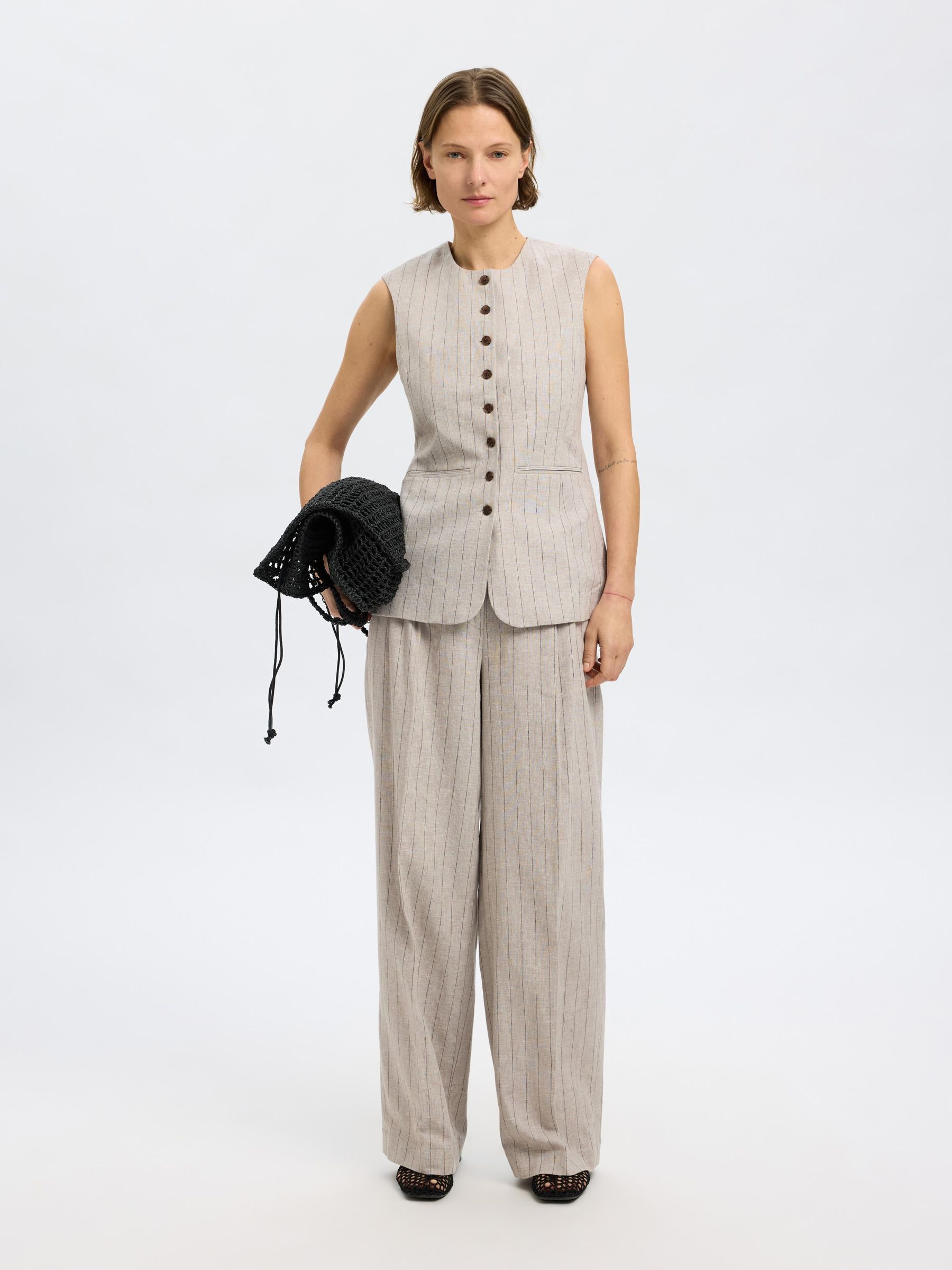 LINEN BLEND WAISTCOAT