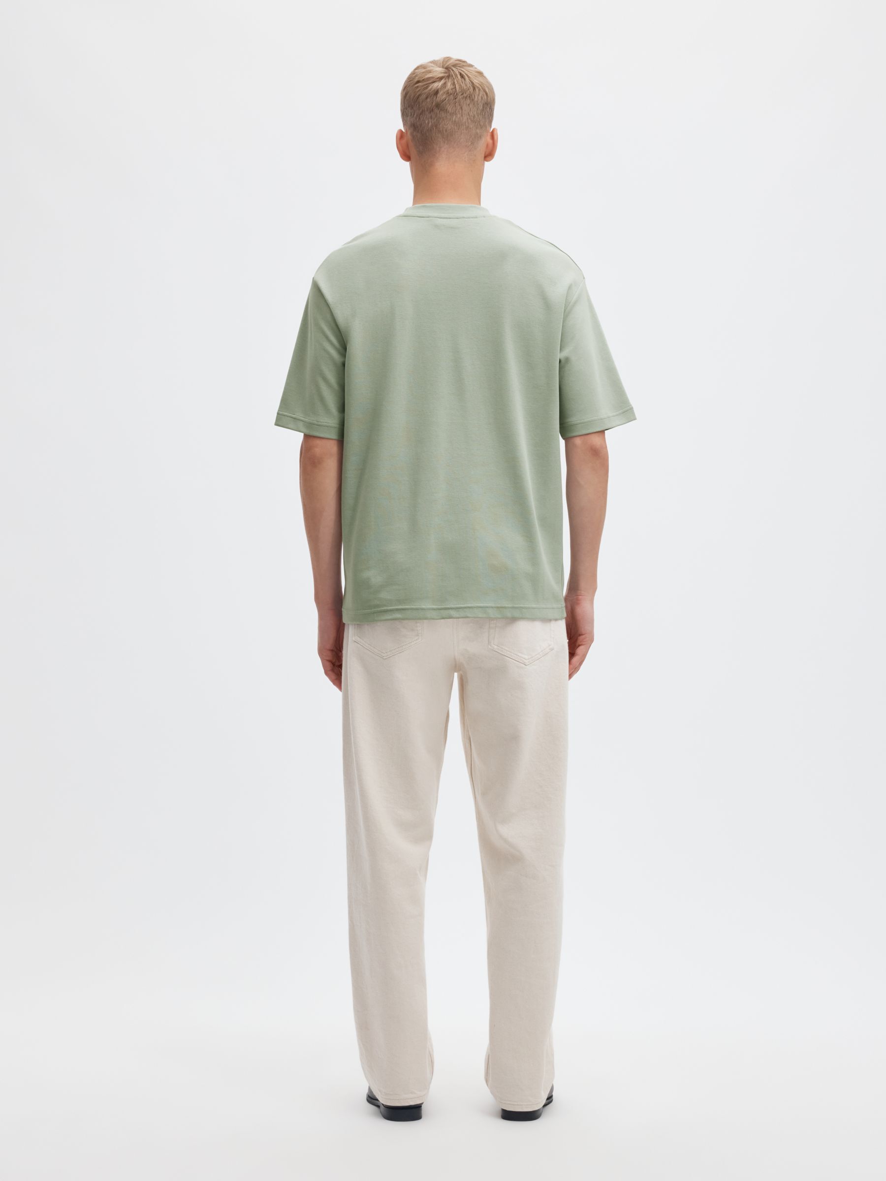 LOOSE FIT T-SHIRT