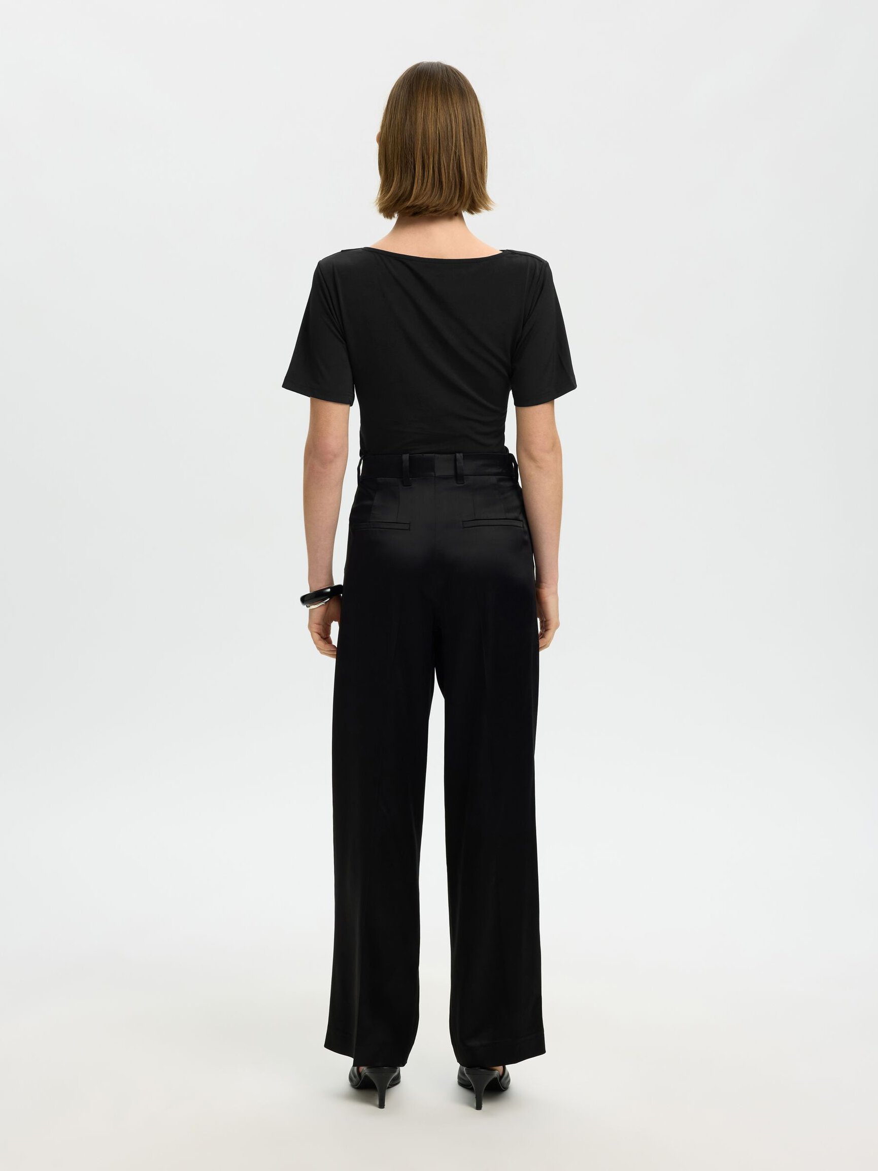 DRAPED SHORT-SLEEVED T-SHIRT