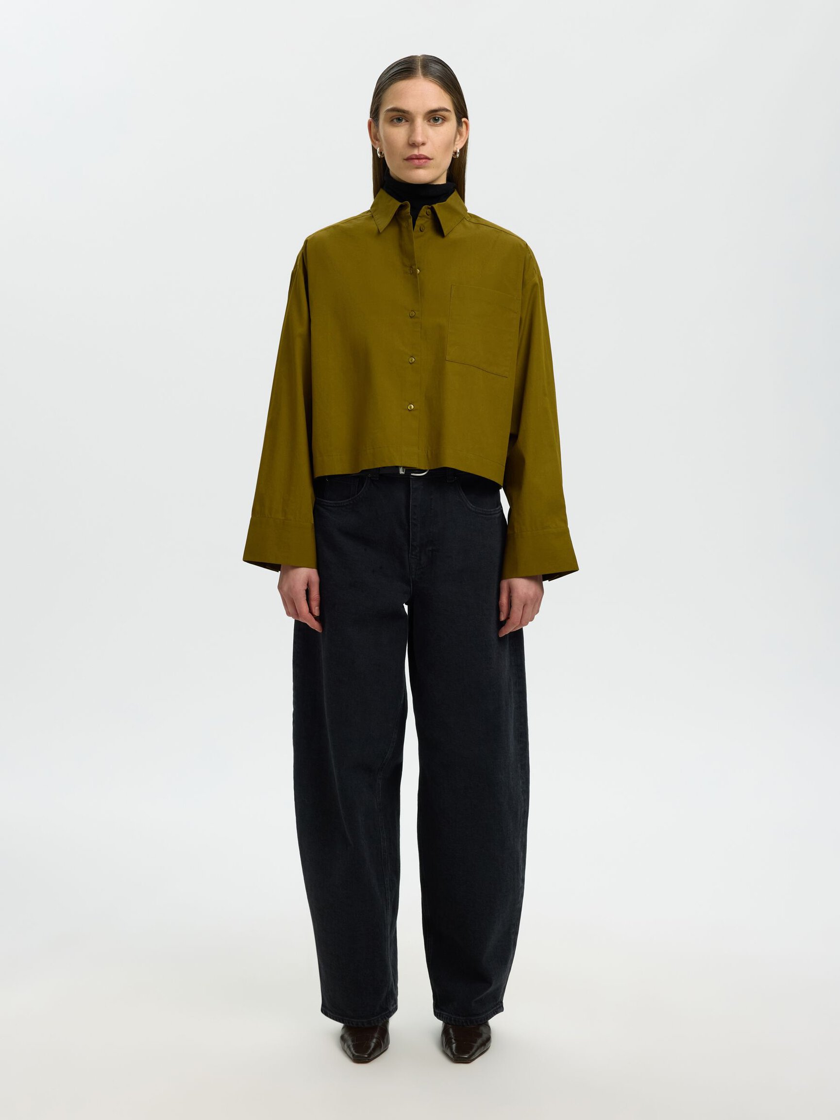 BOXY FIT CROPPED BLOUSE