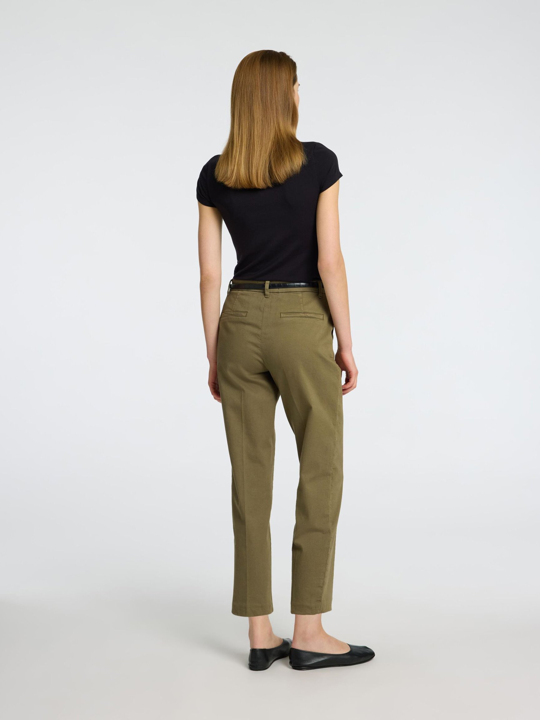 CROPPED TAPERED TROUSERS
