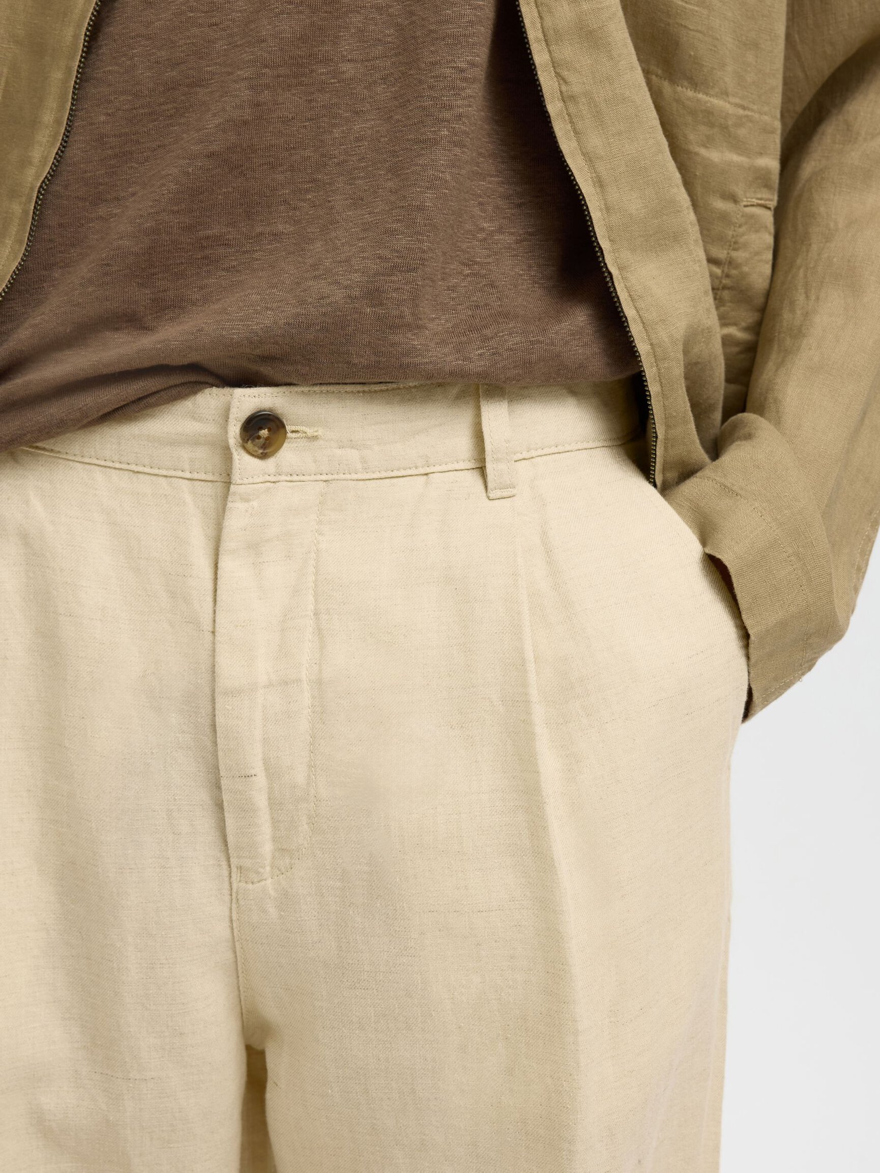 COUPE DÉCONTRACTÉE RACCOURCIE PANTALON