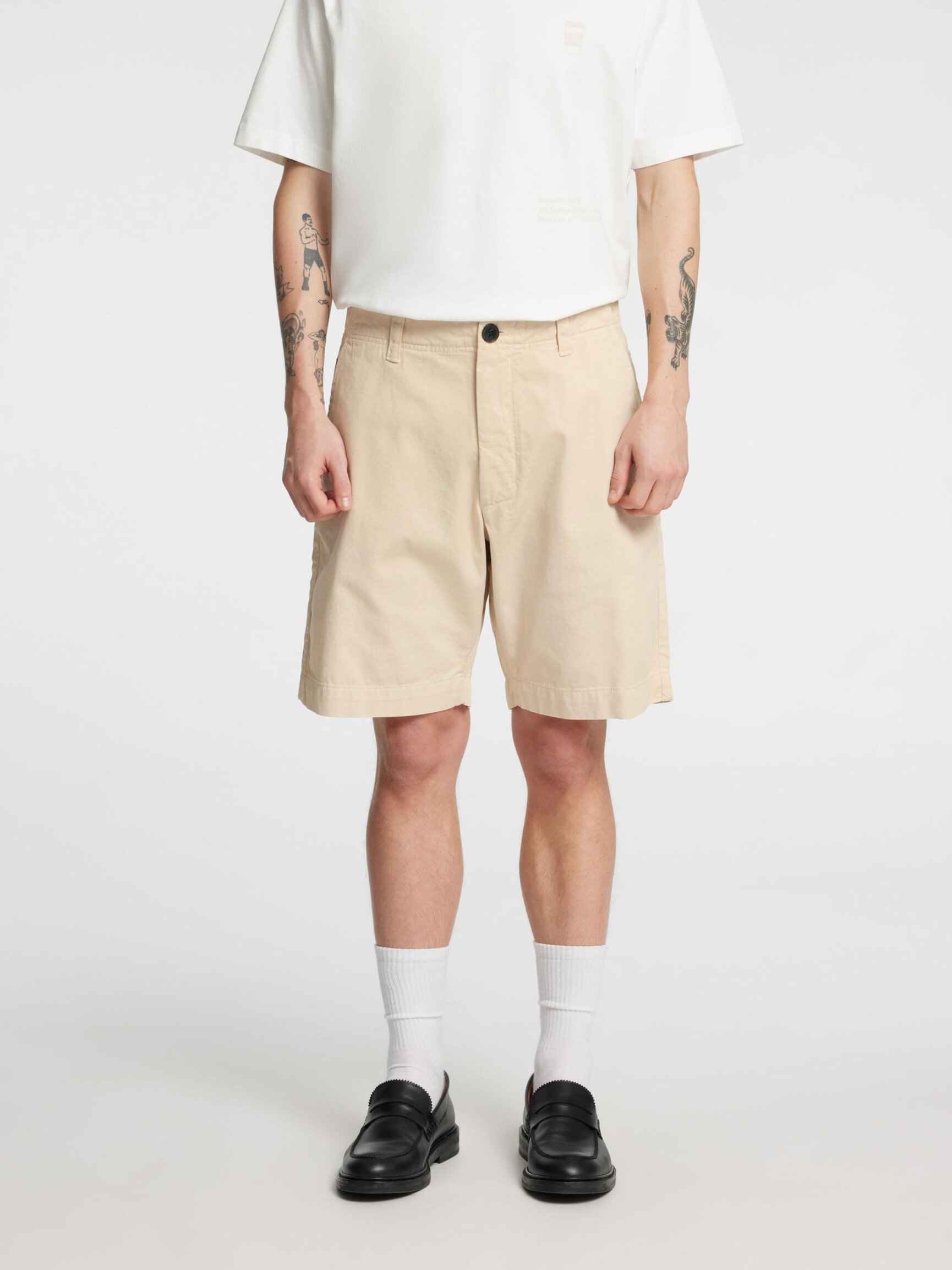 LOOSE FIT CHINO SHORTS
