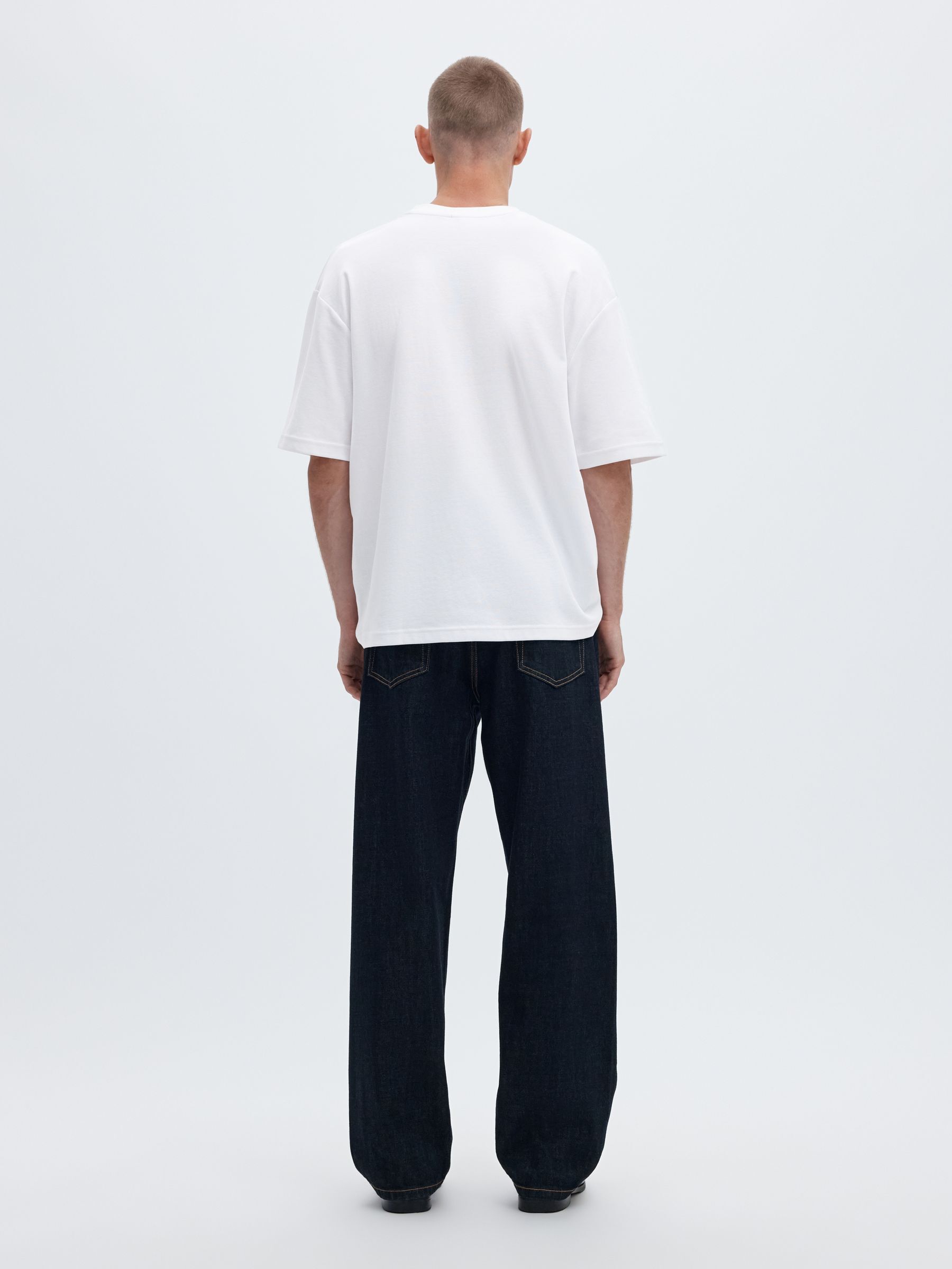 LOOSE FIT T-SHIRT