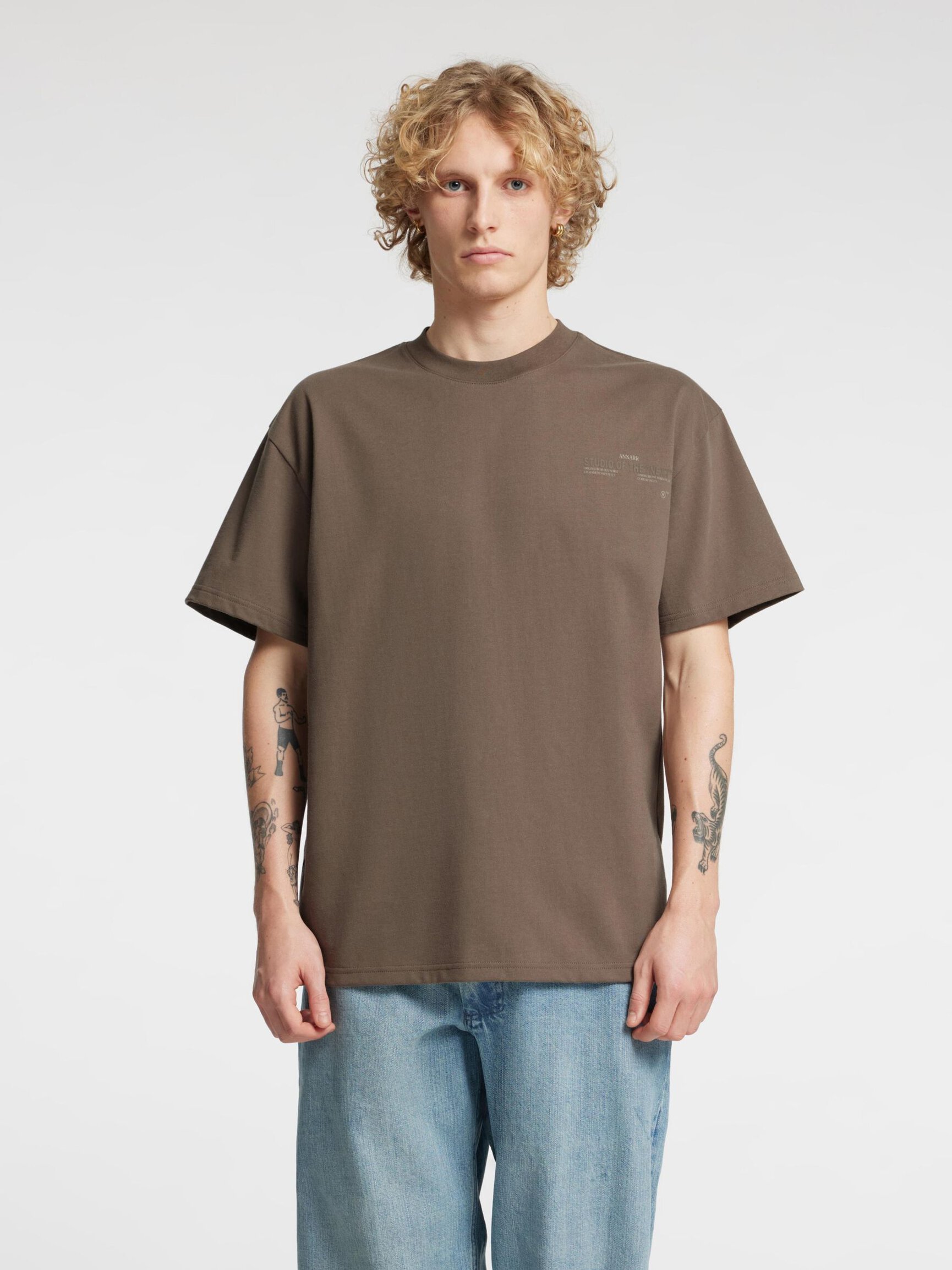 RELAXED FIT T-SHIRT
