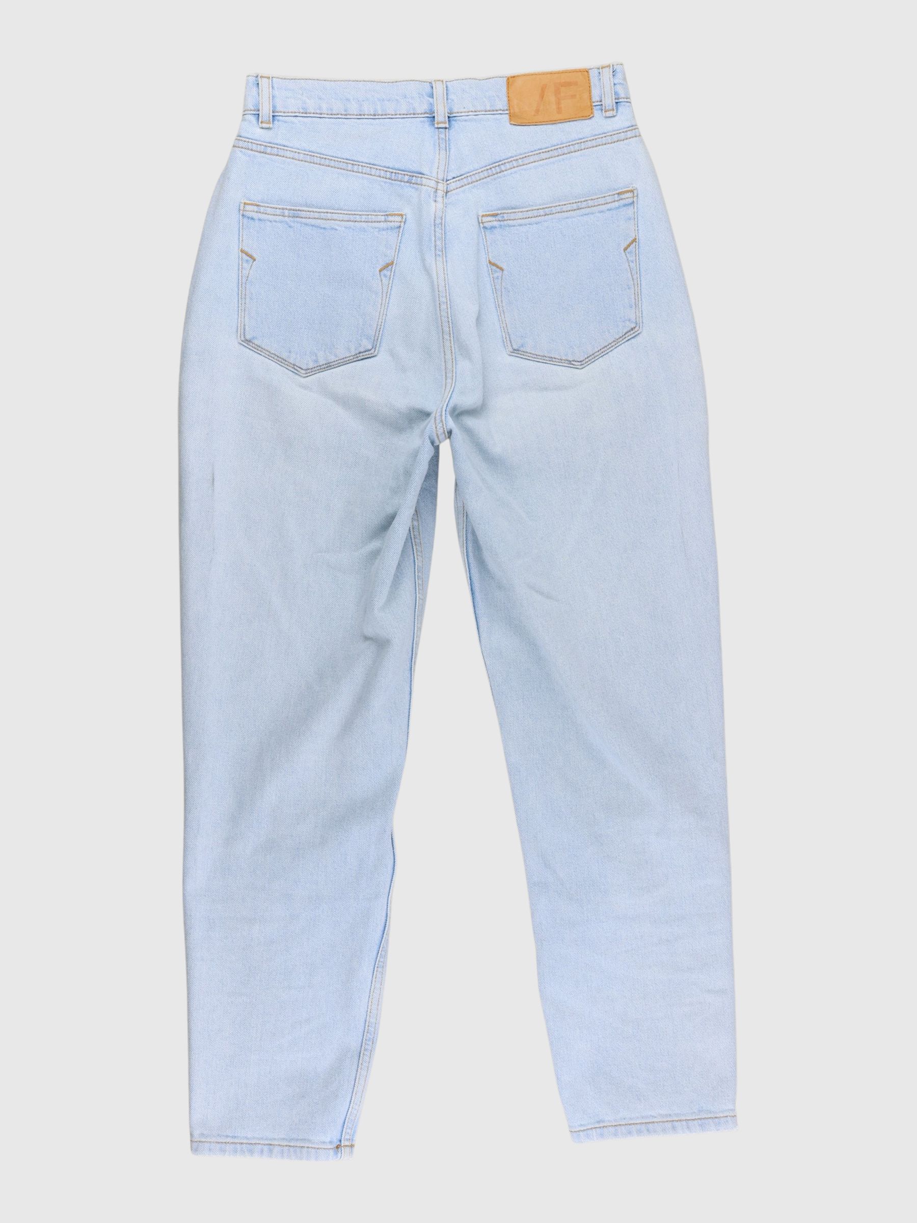 HIGH WAIST MOM JEANS