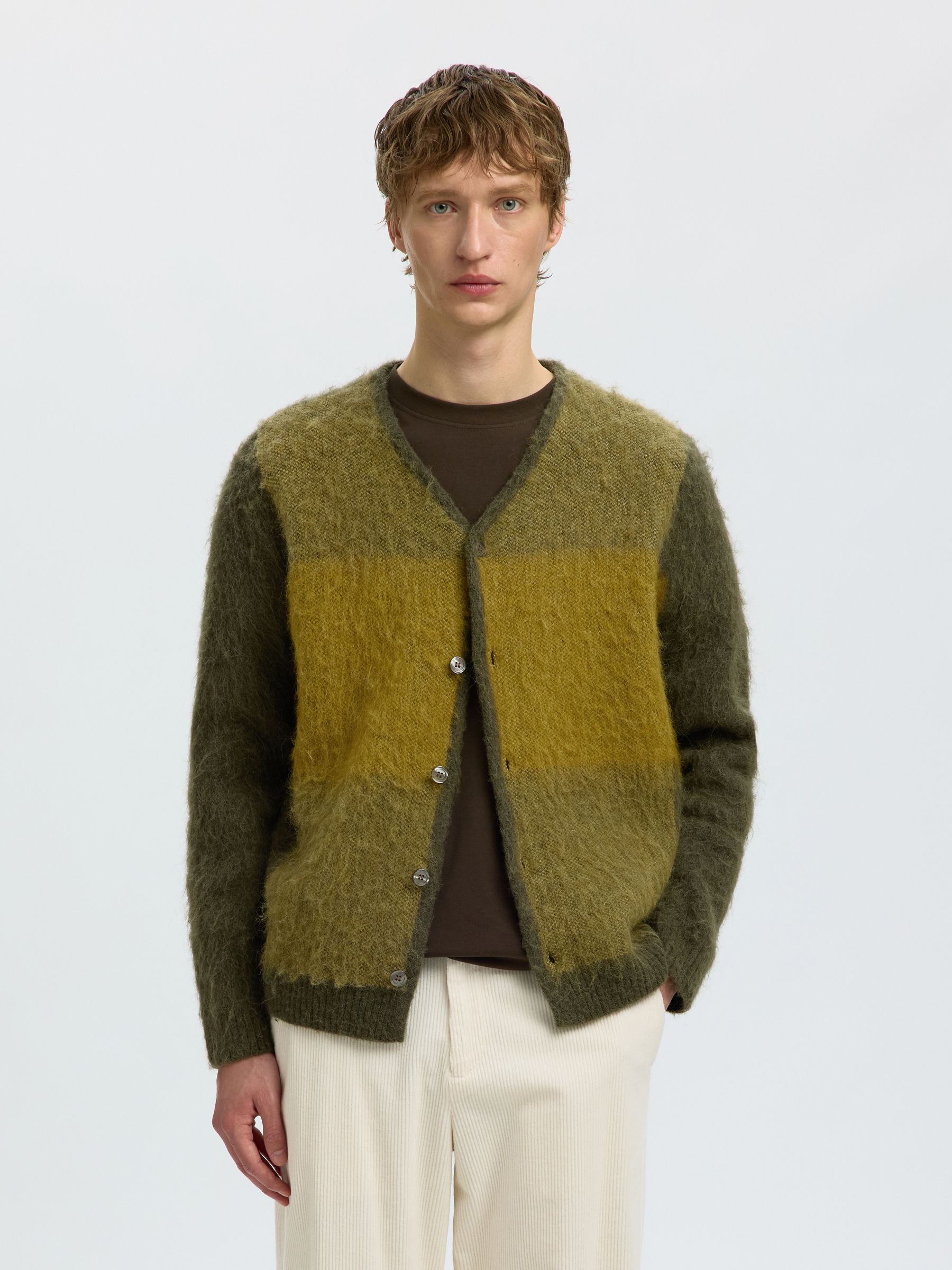 COUPE DÉCONTRACTÉE CARDIGAN EN MAILLE