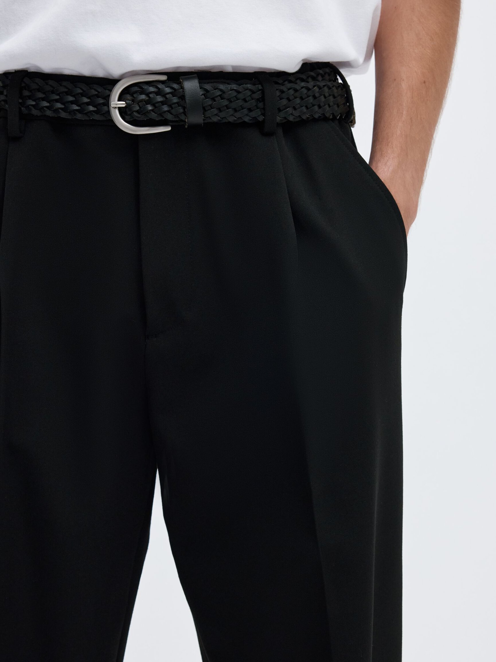 220 LOOSE FIT TROUSERS