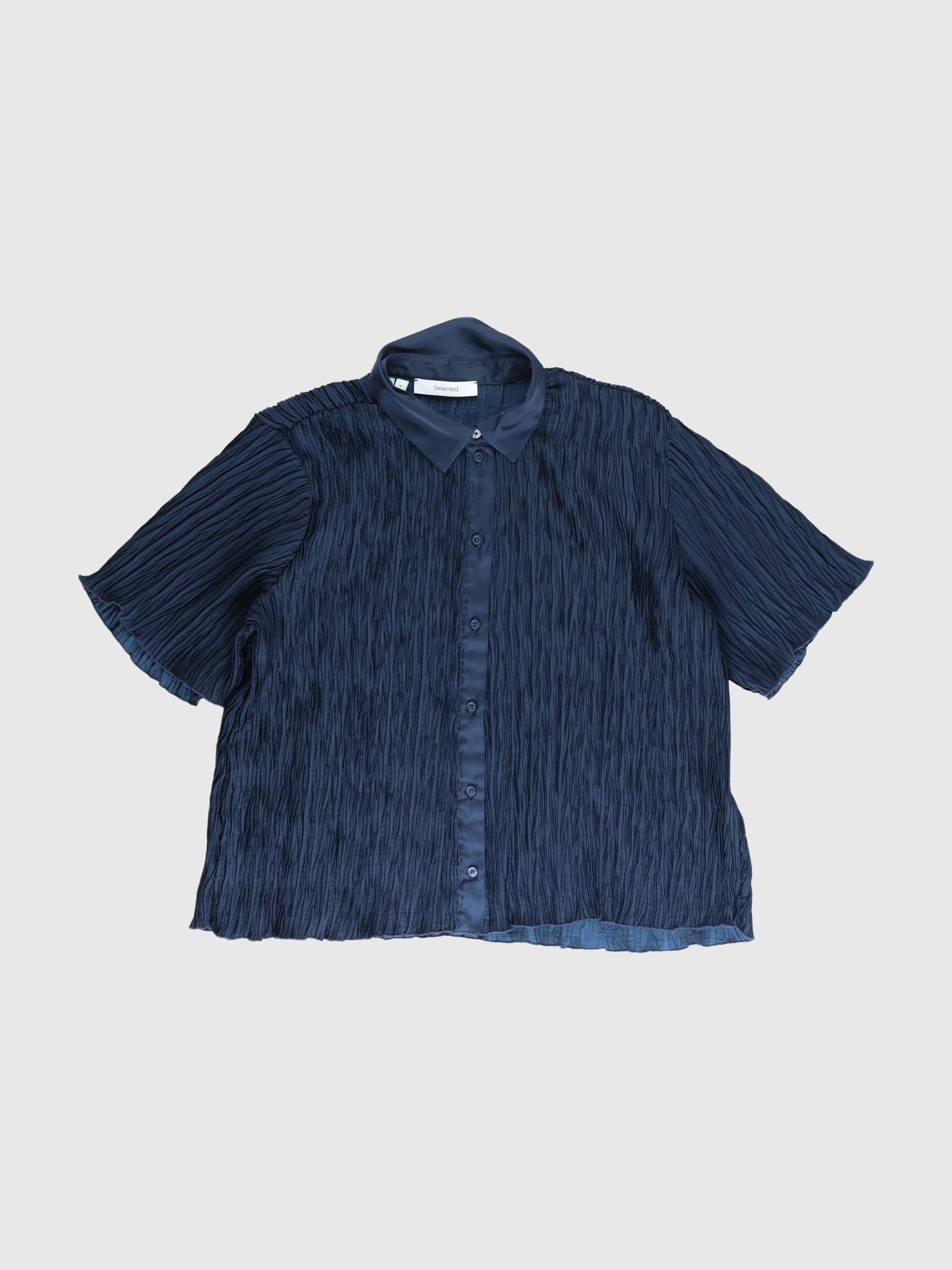 SHORT SLEEVED SHIRT