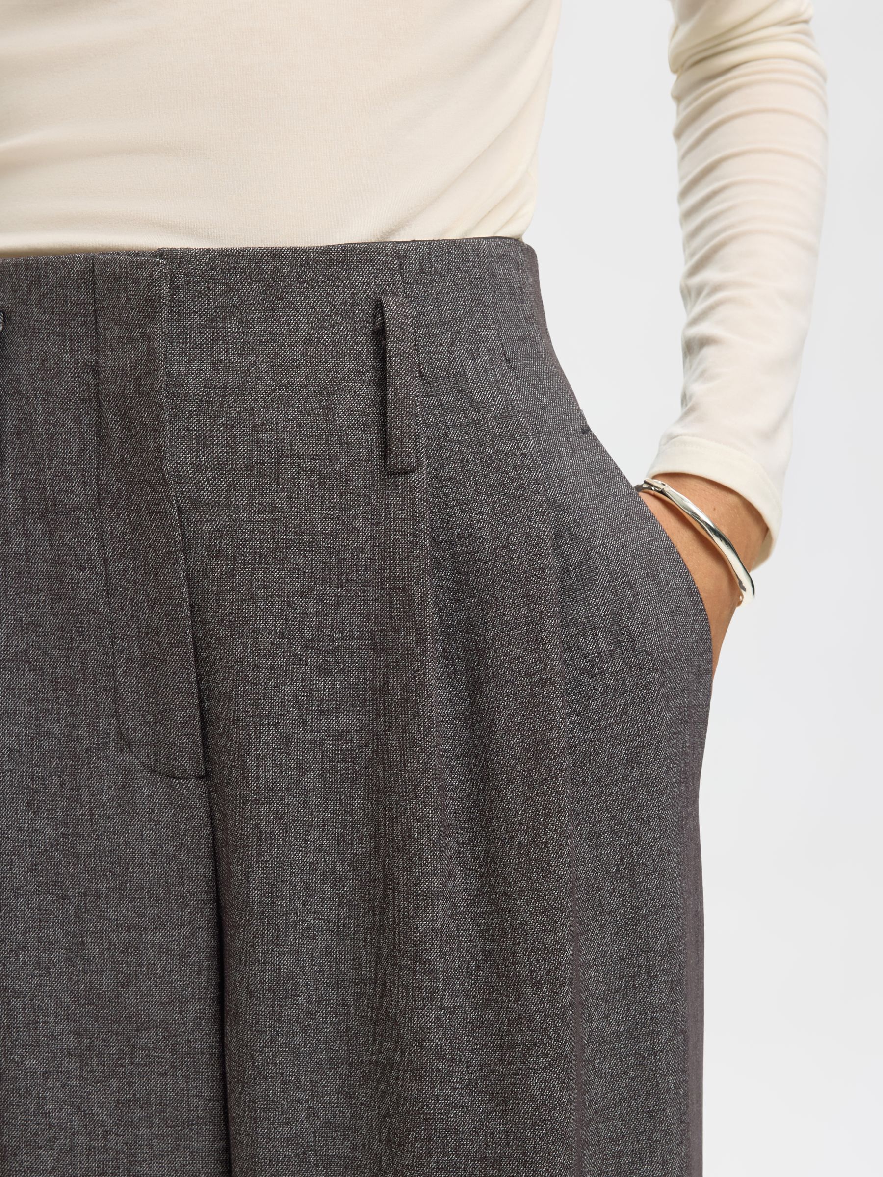 HIGH WAIST WIDE-LEG TROUSERS